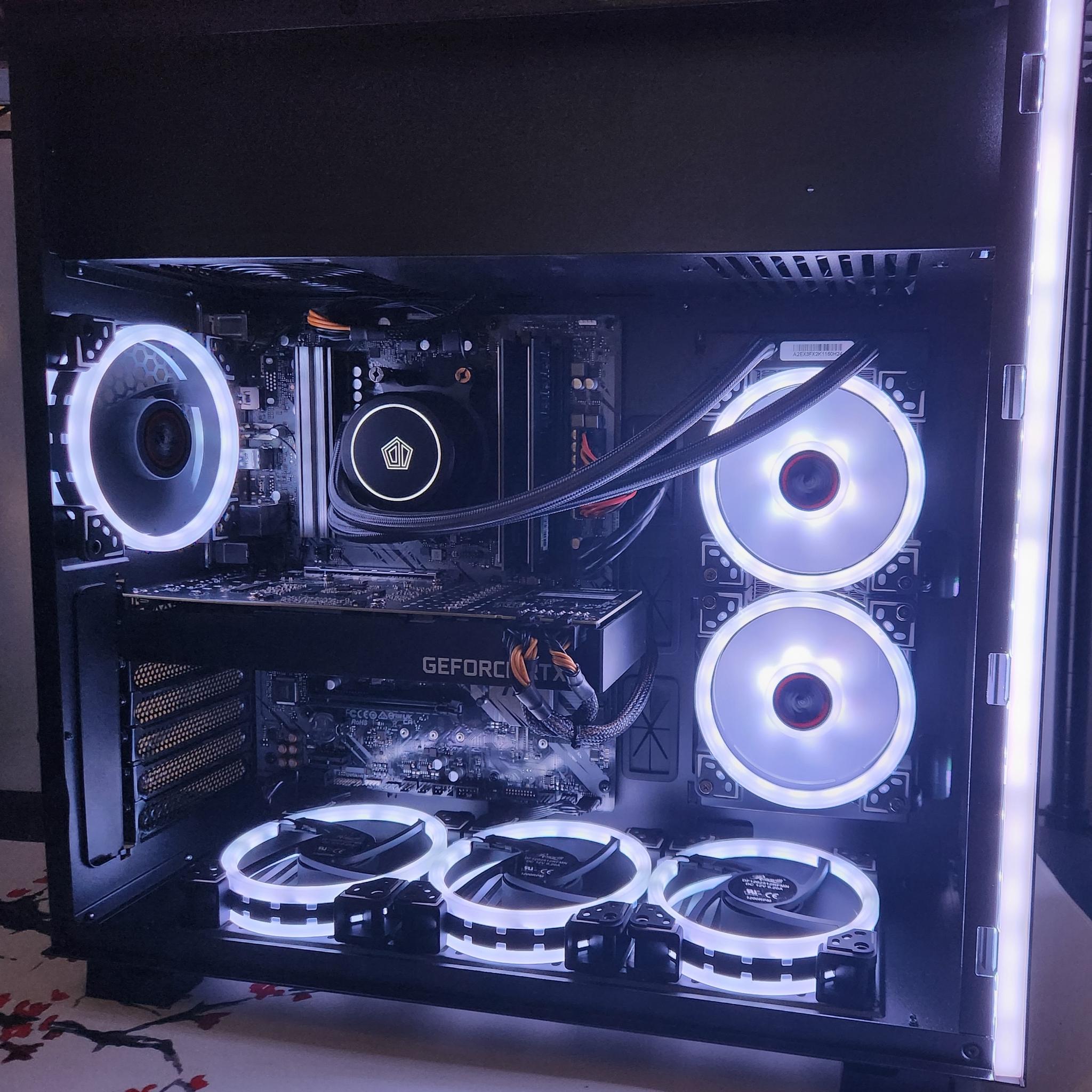 "THE BEAST" Ryzen 7 5700x / 32GB RAM / 2TB SSD / RTX 3070