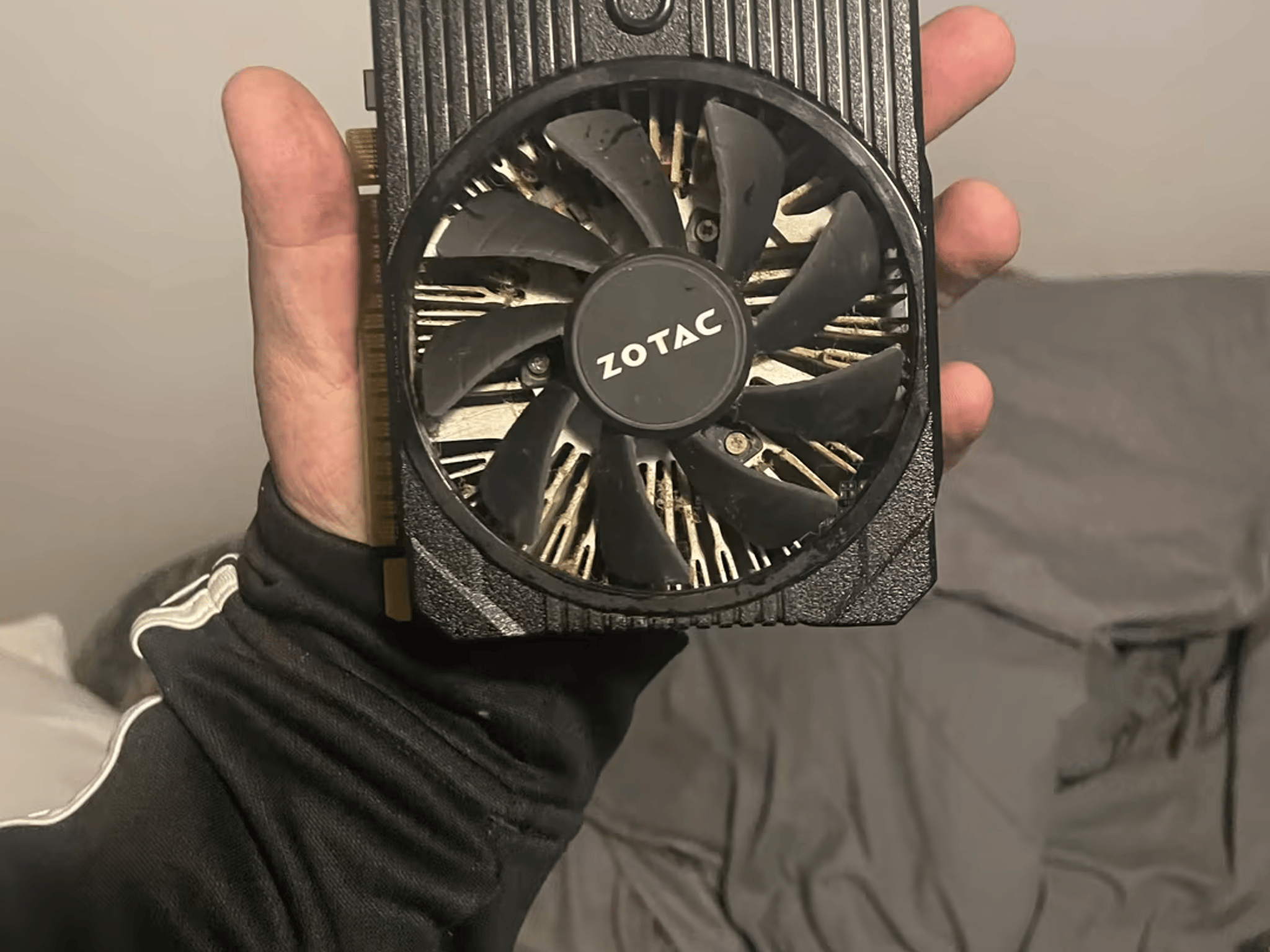 Zotac 1050 ti used for light gaming had it for a month or two got it in a pre built 