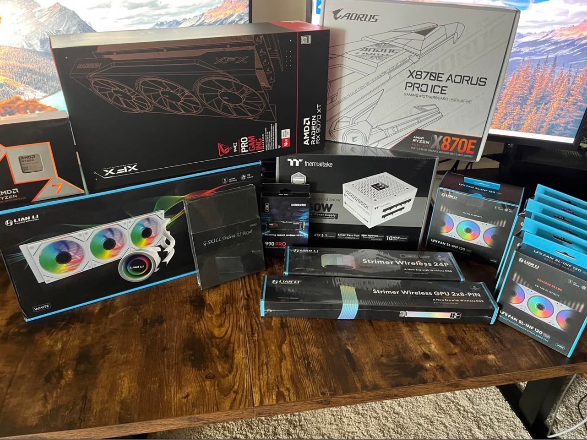 Custom Gaming Whiteout PC Build