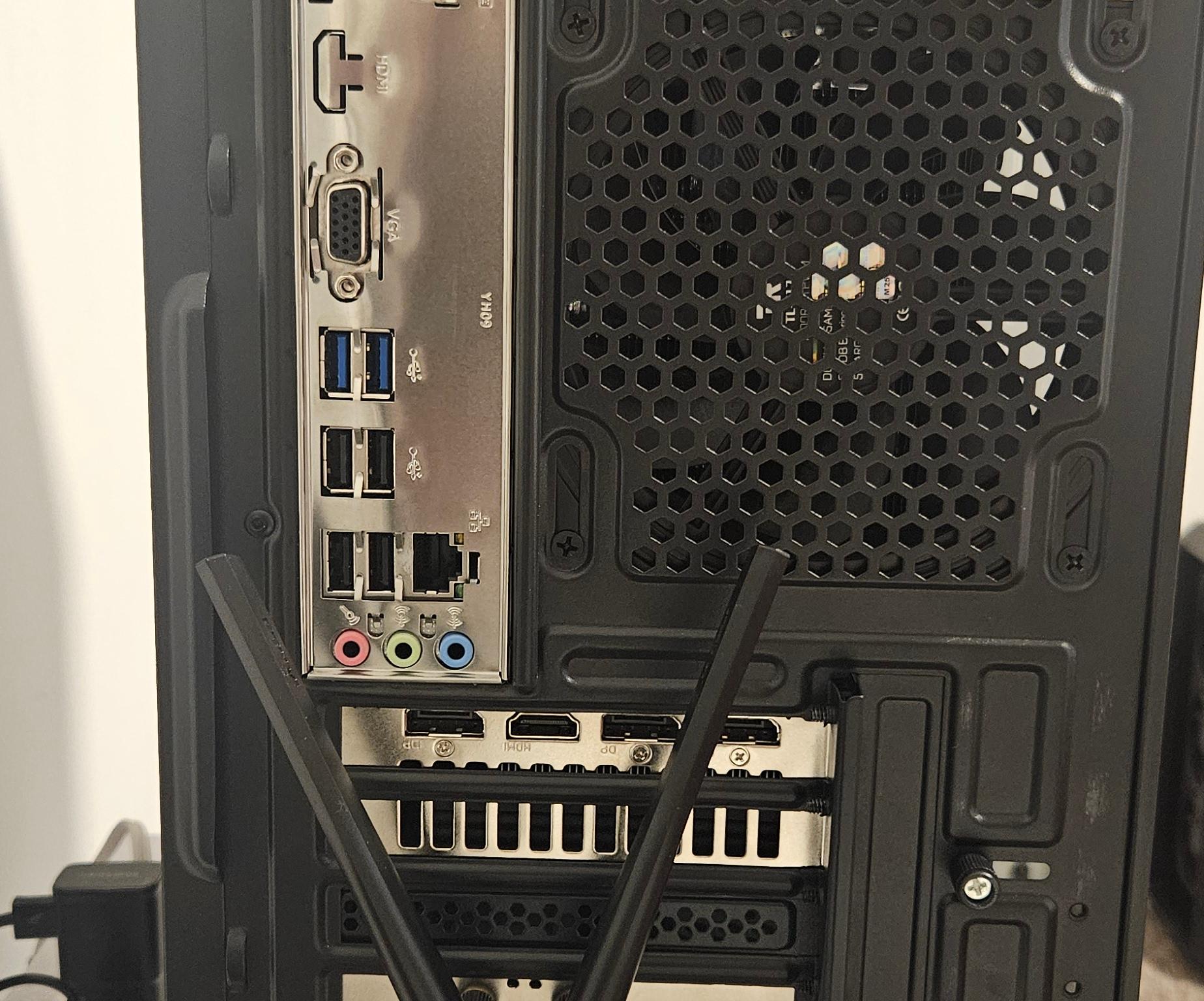 Stealth Knight Ryzen 5500 and RX 5700XT