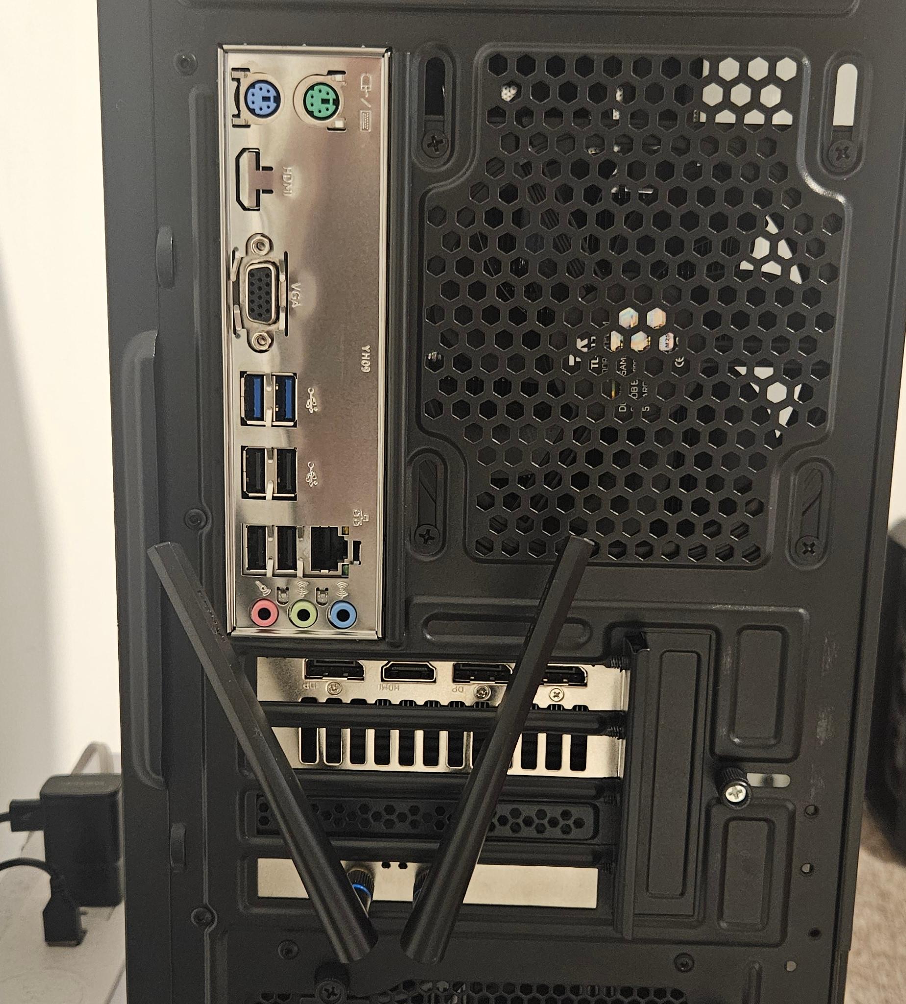 Stealth Knight Ryzen 5500 and RX 5700XT