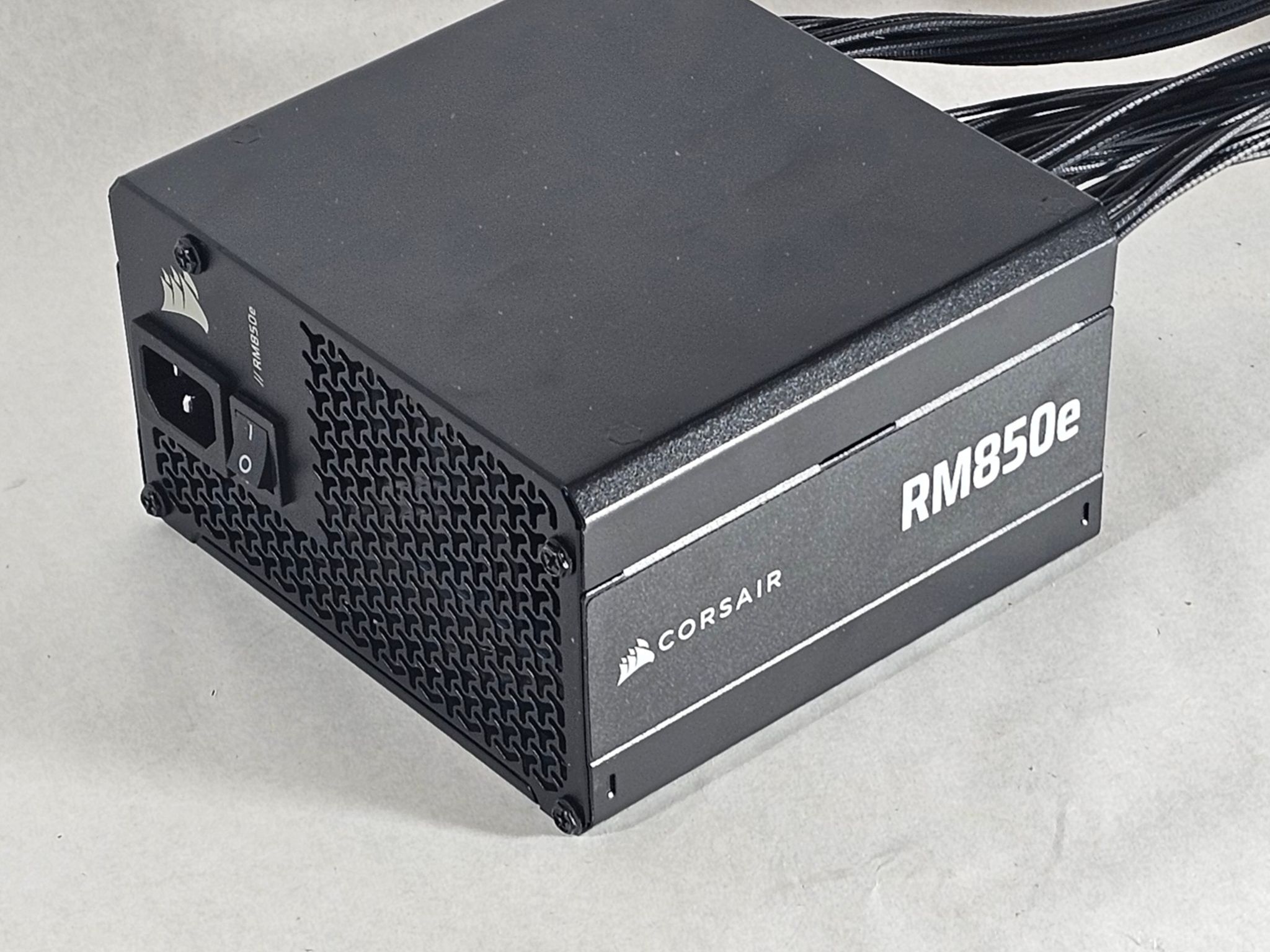 850 Watt PSU Corsair RM850e 850W Power Supply