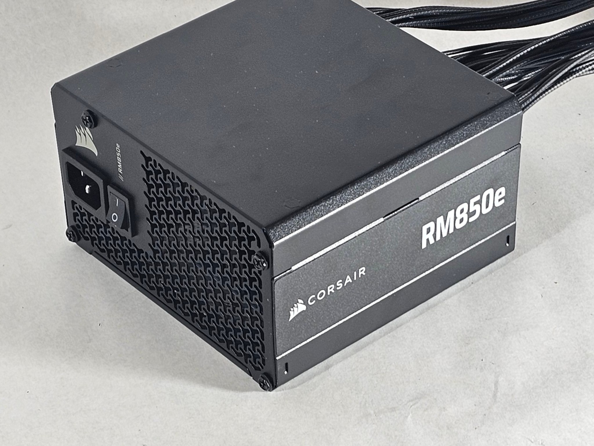 850 Watt PSU Corsair RM850e 850W Power Supply