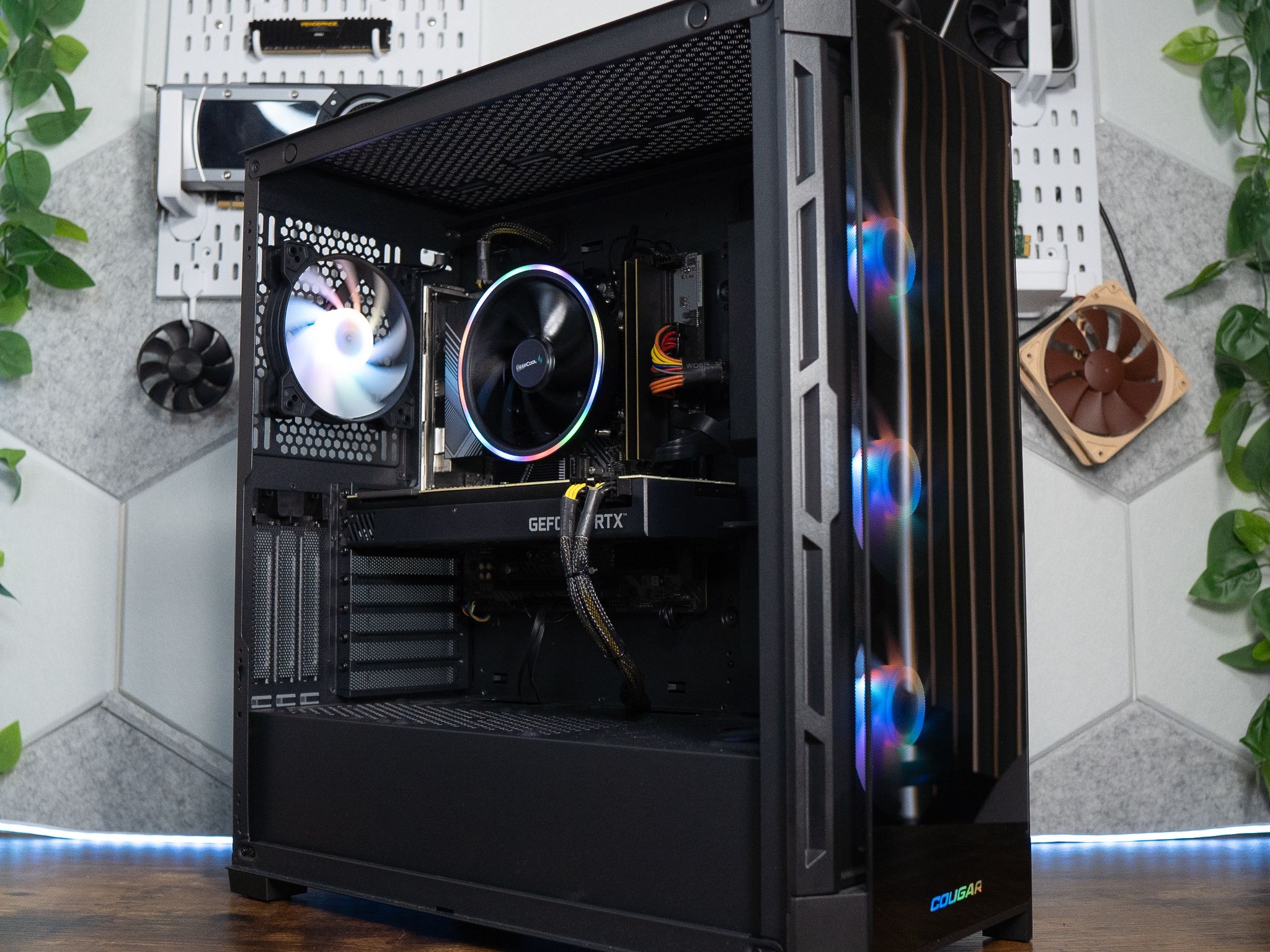 🍬🐾 | PNY RTX 2080 SUPER 8GB | RYZEN 5 7500F | 32GB DDR5 RAM | 1TB NVME SSD + 1TB HDD | Candy Cougar