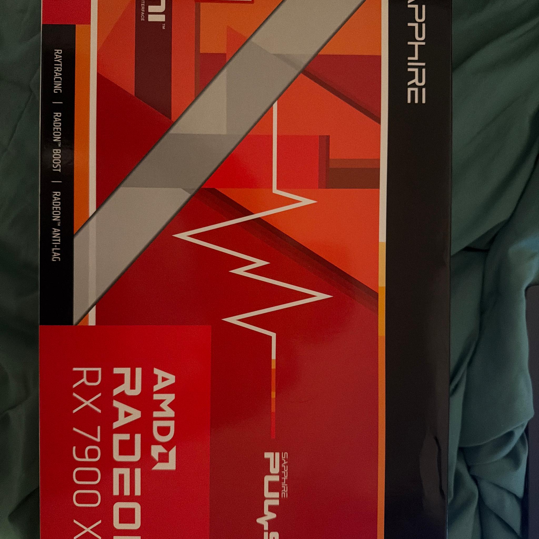 SAPPHIRE PULSE Radeon RX 7900 XTX