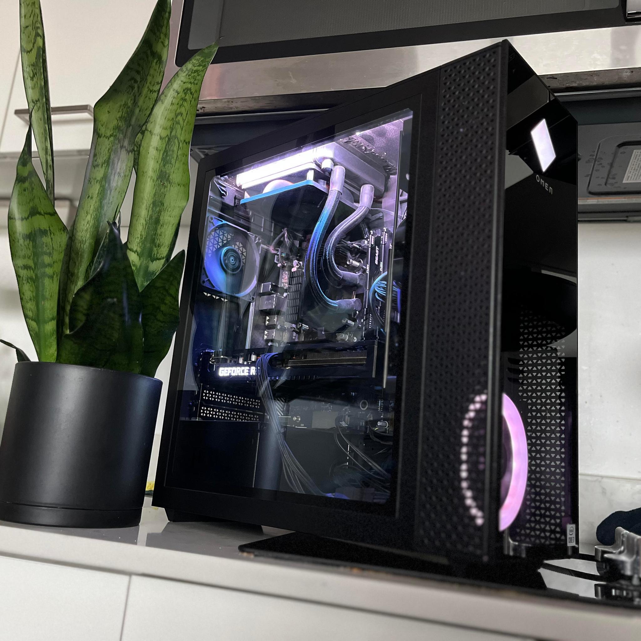 HP OMEN PC - RTX 3070, i7-10700K, 32GB RAM, 1TB NVMe SSD - Tested Stable