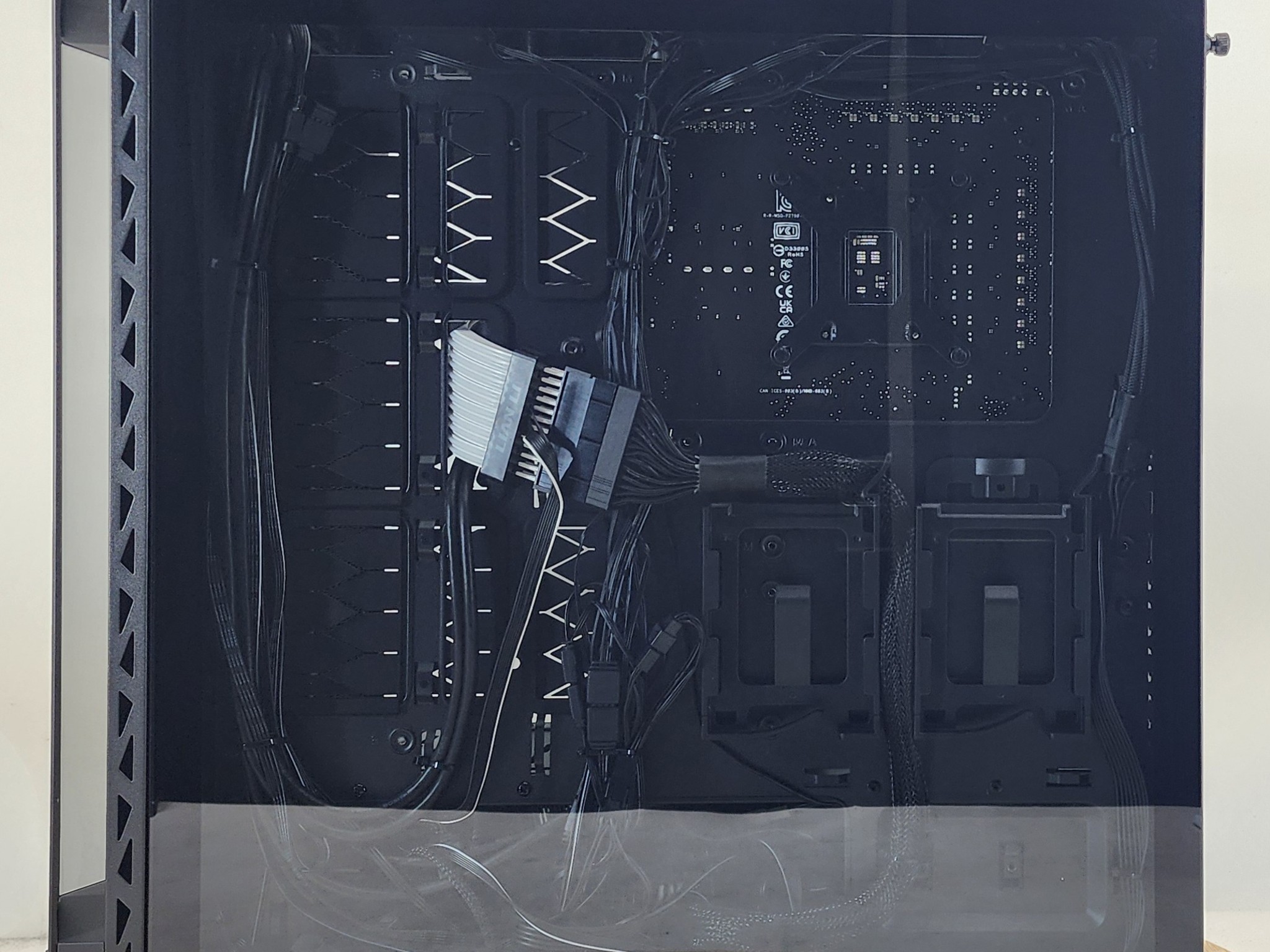 Gaming PC i7-14700KF 16GB RAM 1TB SSD RX 9060 XT 16GB Windows 11 Computer
