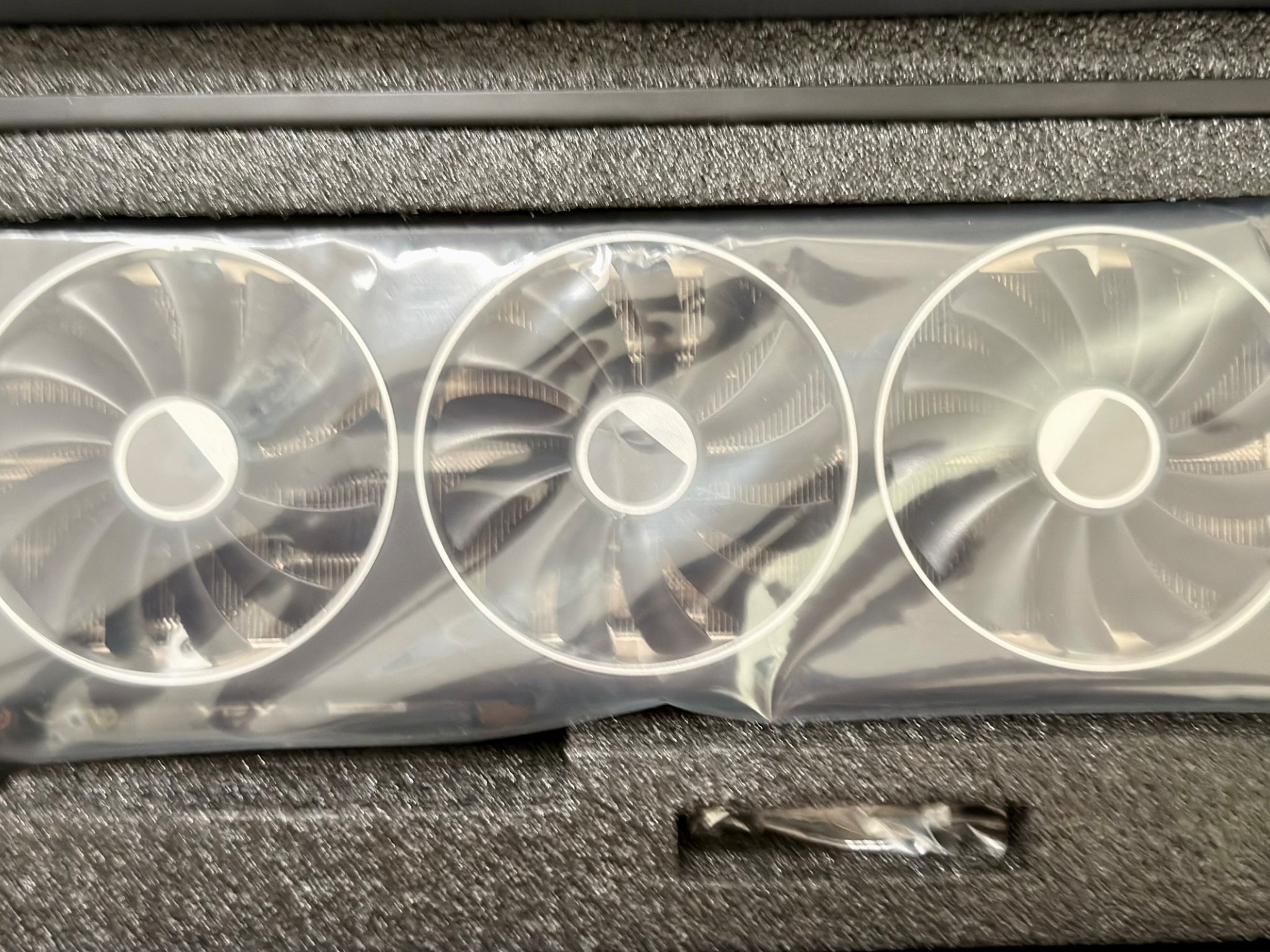 XFX Speedster MERC310 RX 7900 XT Black (20 GB GDDR6)