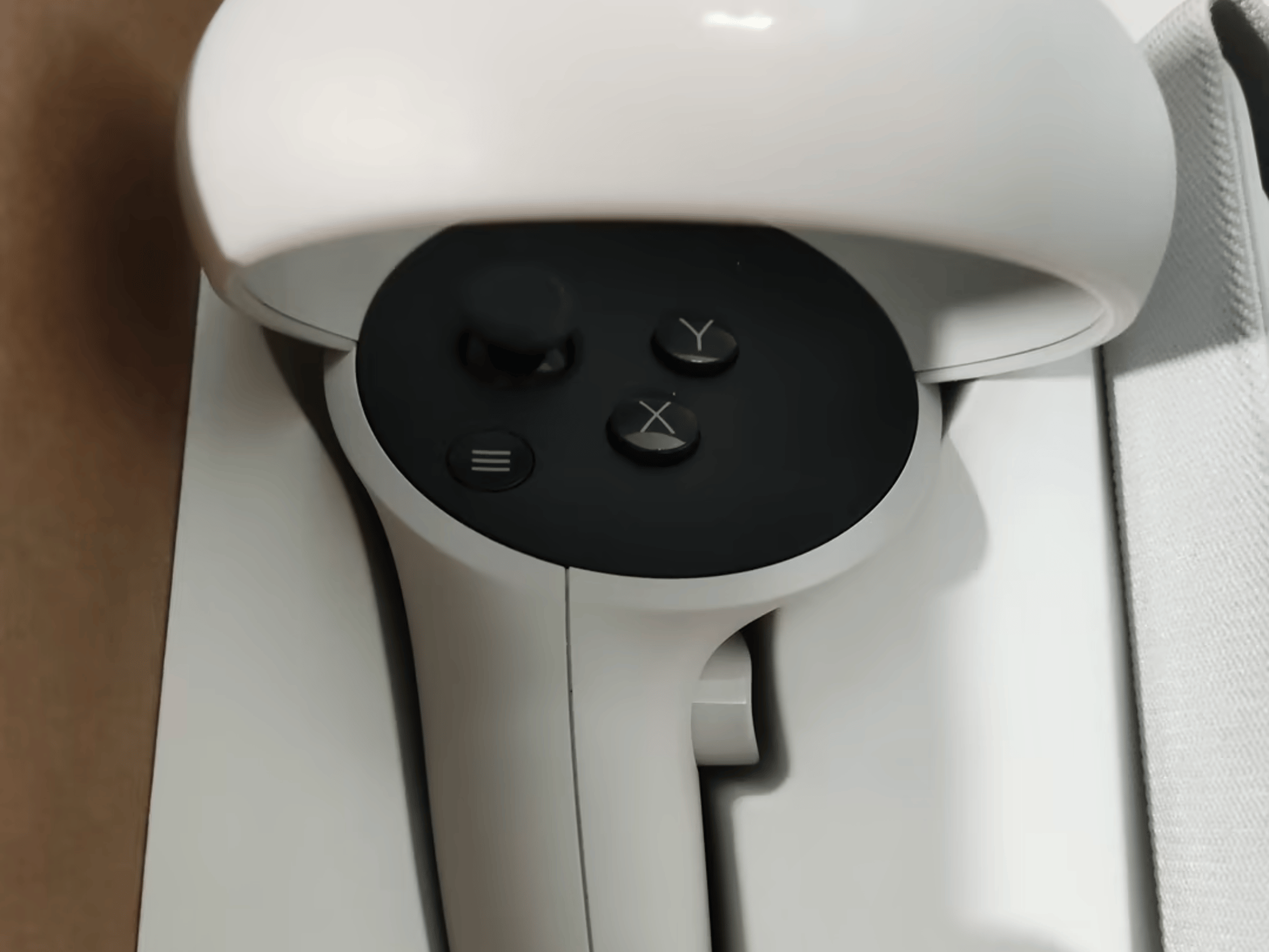 Oculus Quest 2 64GB VR Kit - No PC required!