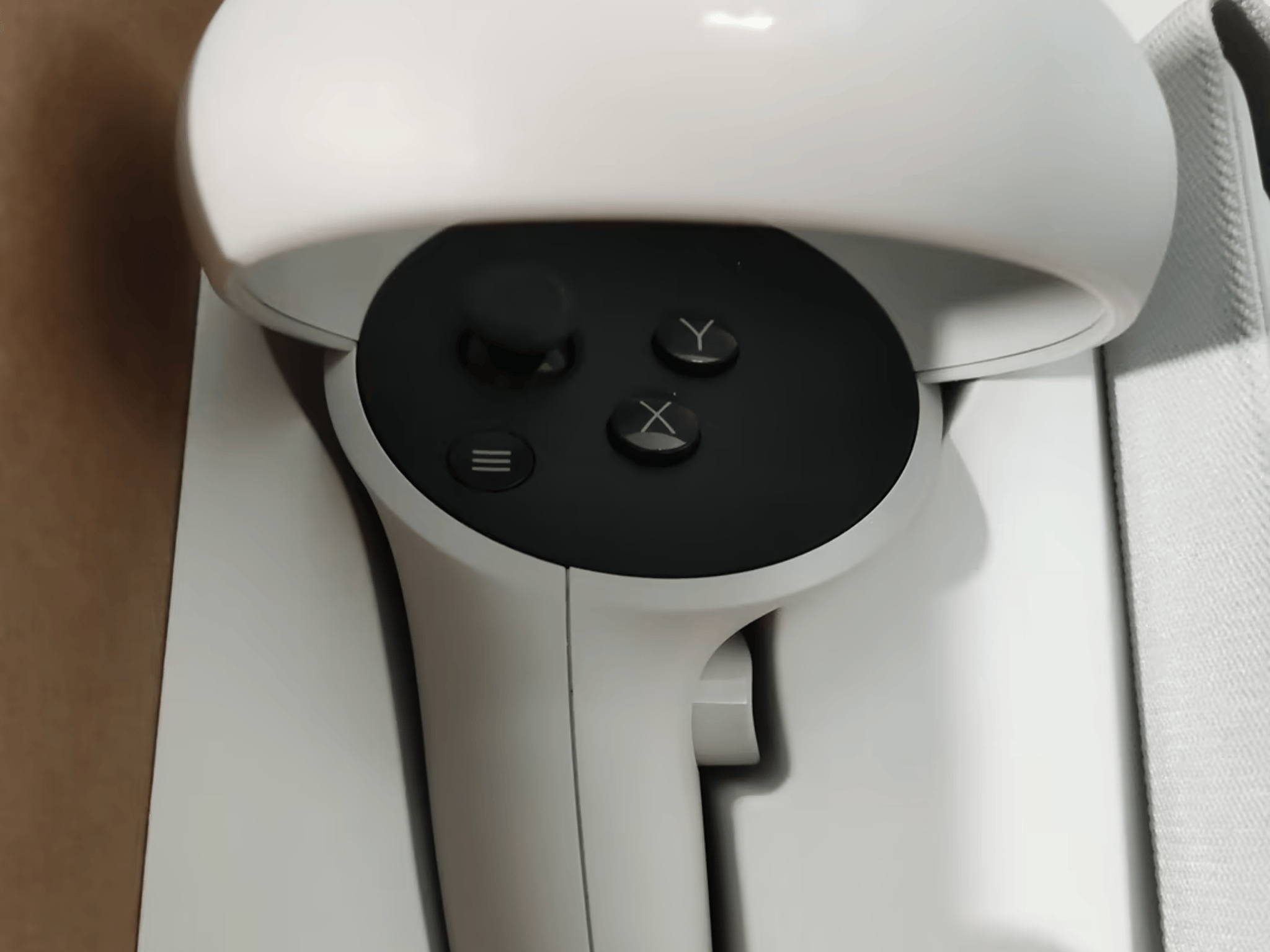 Oculus Quest 2 64GB VR Kit - No PC required!