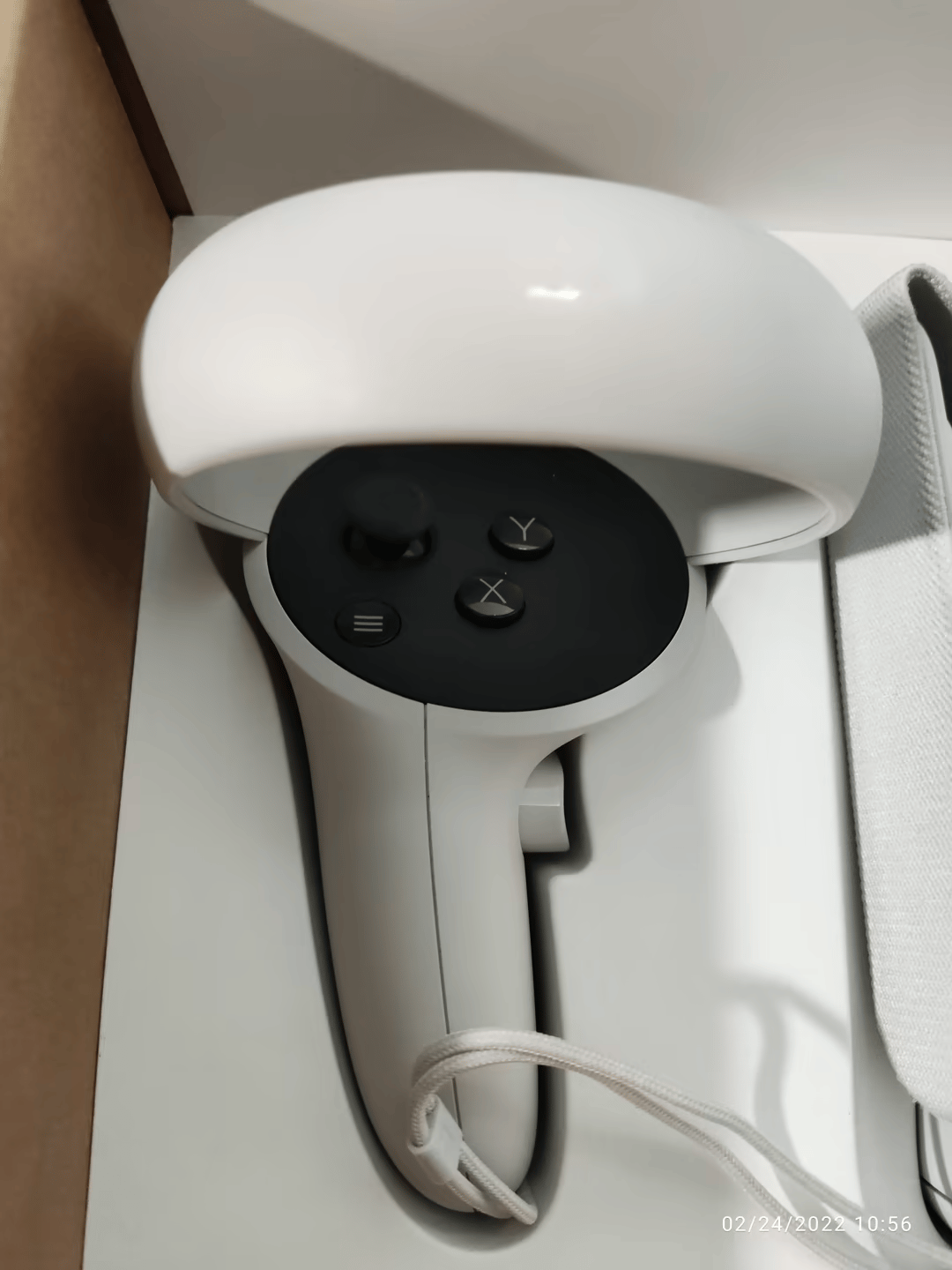 Oculus Quest 2 64GB VR Kit - No PC required!