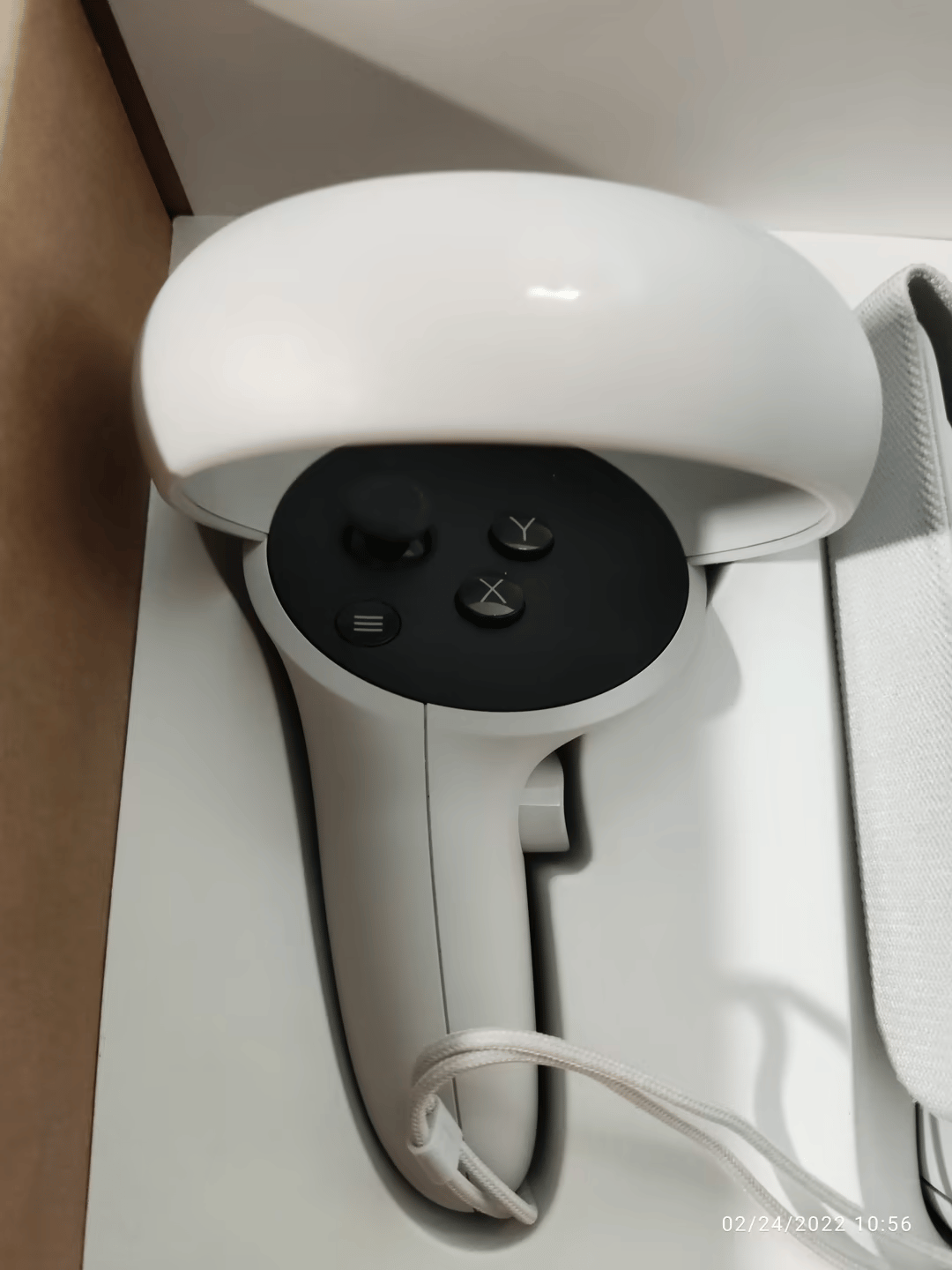 Oculus Quest 2 64GB VR Kit - No PC required!