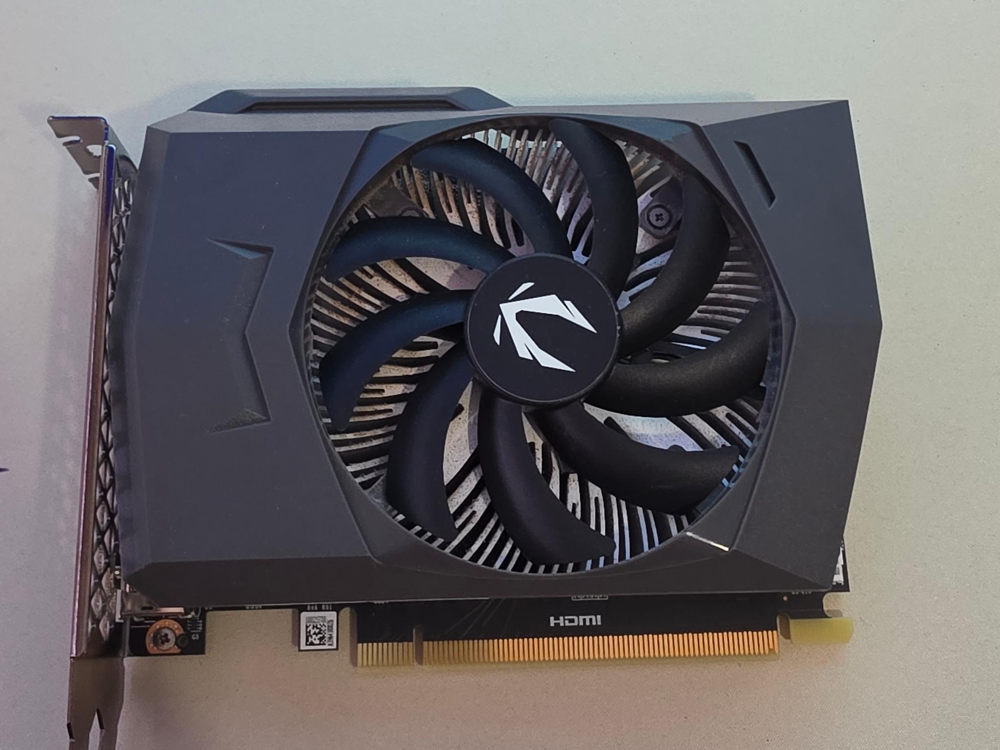 Zotac GAMING SOLO GeForce RTX 3050 6GB