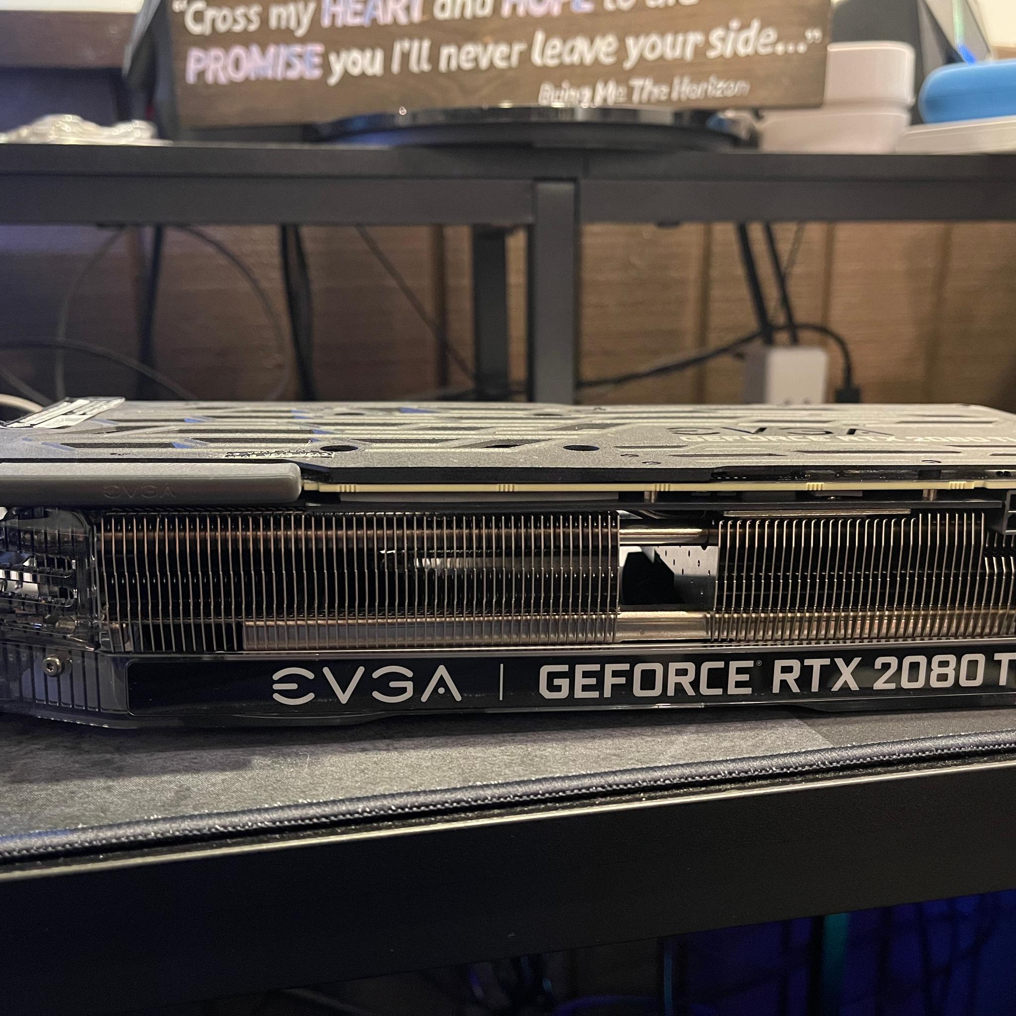 EVGA GeForce RTX 2080 Ti XC ULTRA GAMING