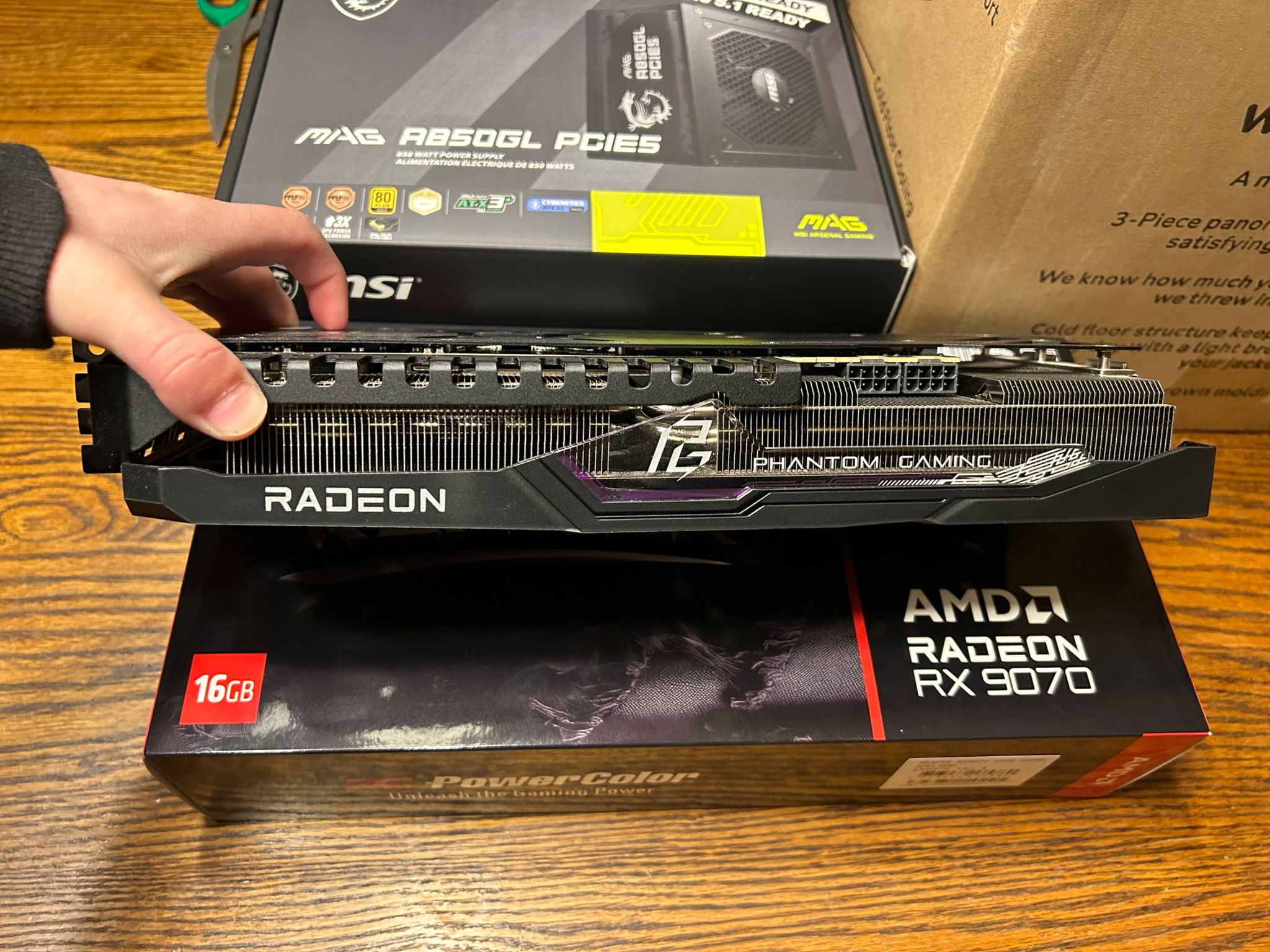 AMD Radeon 7700XT GPU Graphics Card