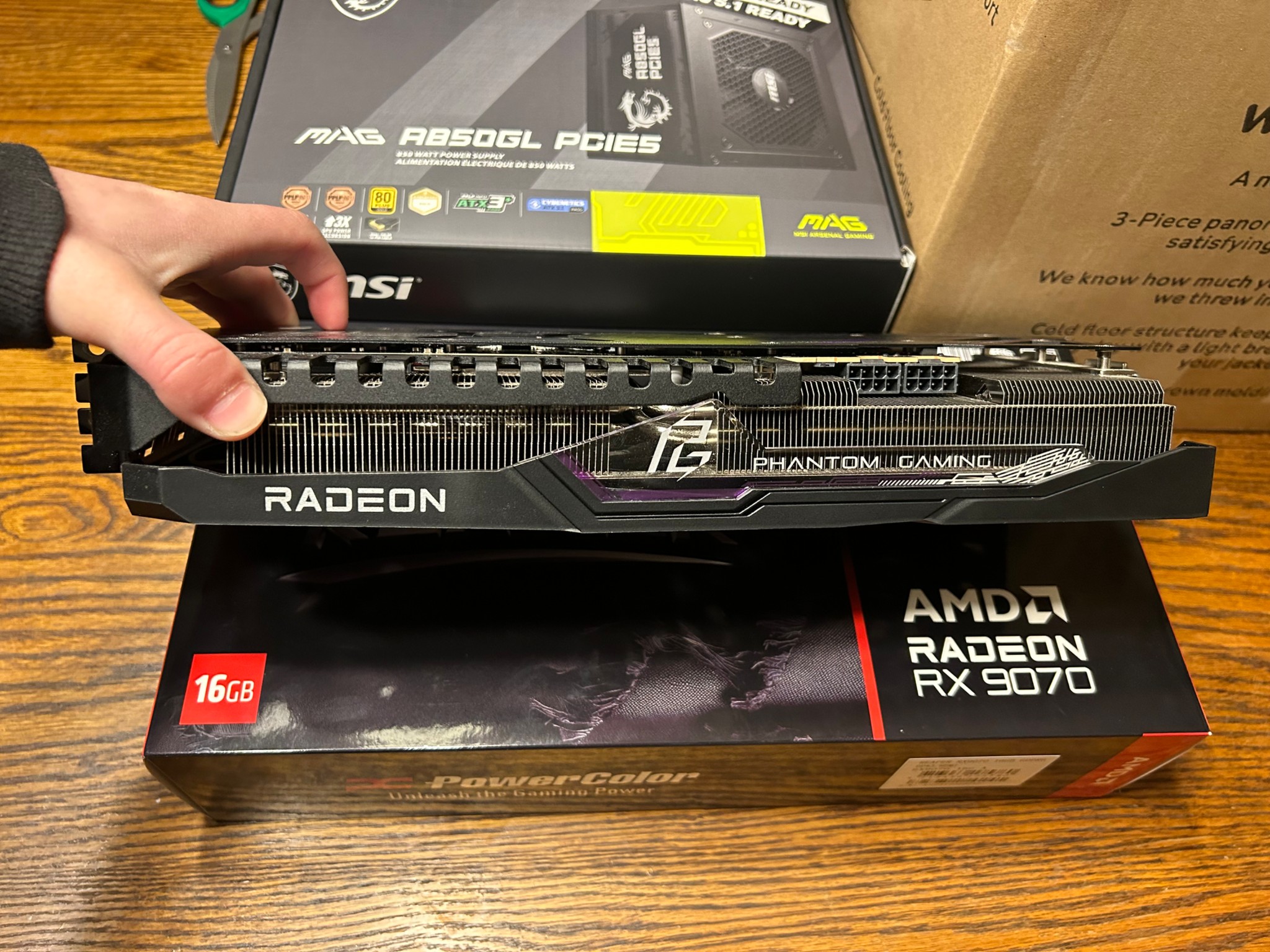 AMD Radeon 7700XT GPU Graphics Card