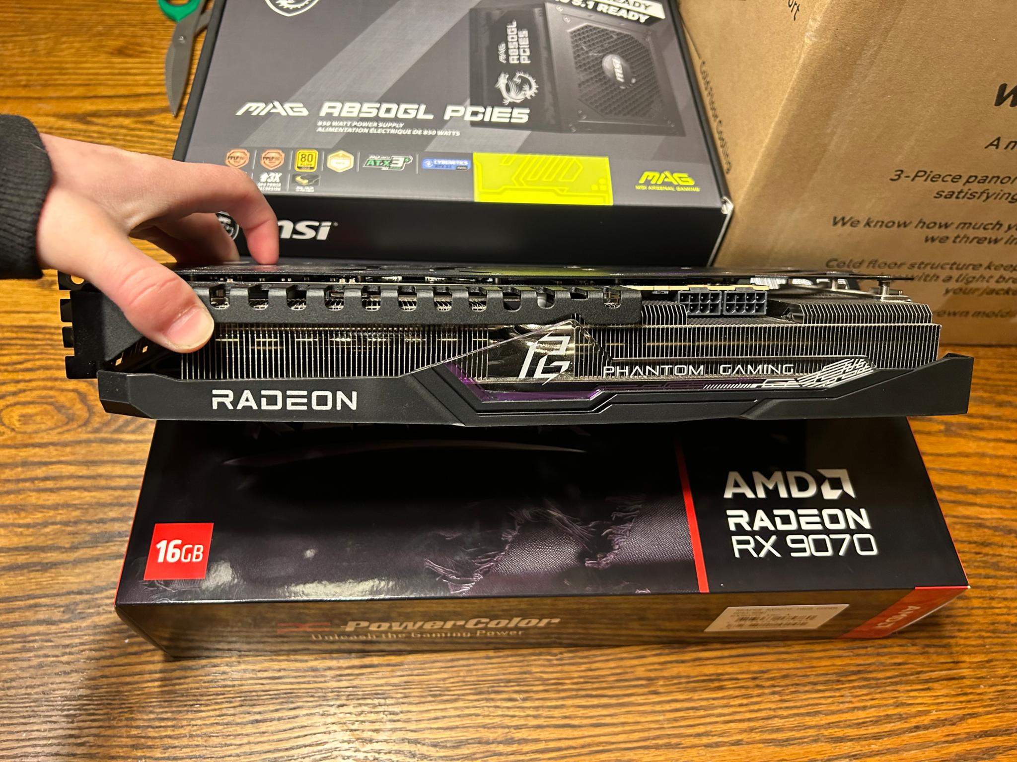 AMD Radeon 7700XT GPU Graphics Card