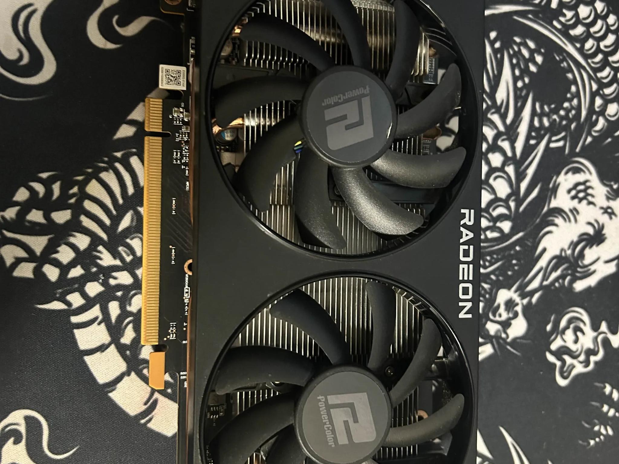 AMD Radeon 6600 Fighter