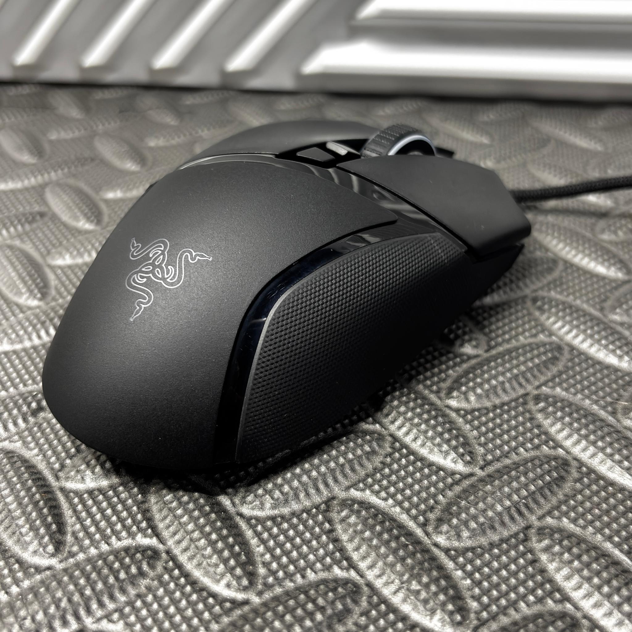 Razer Basilisk V3 Wired Gaming Mouse | Chroma RGB | Tested Working