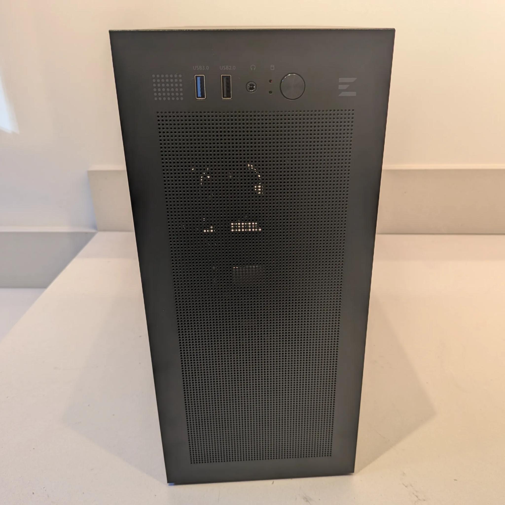 1080p Micro Starter - RX 7600, Intel Core i5 14400F, 32 GB RAM, 2 TB Gen 4 NVME, RGB