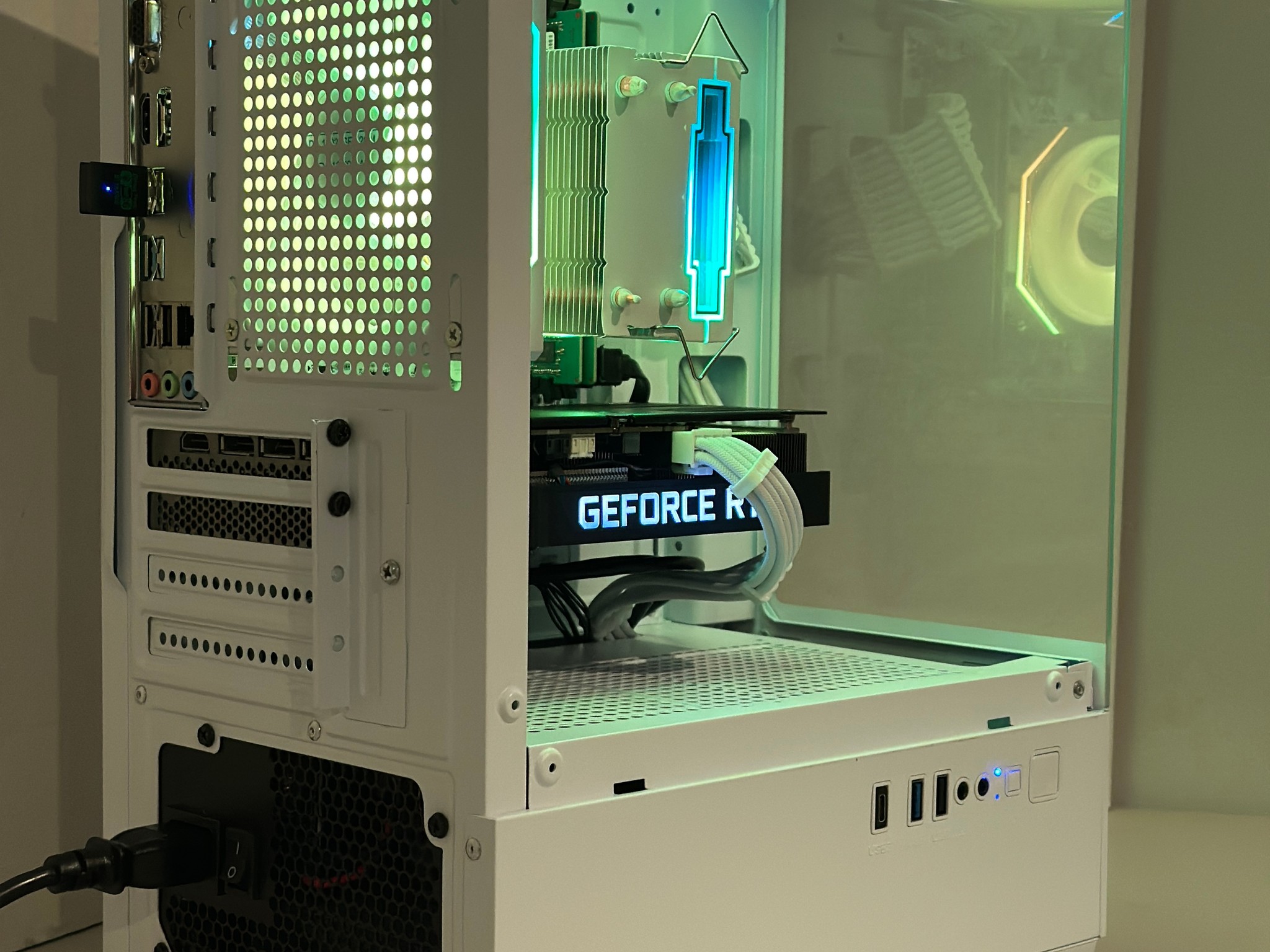 1080p Killer | RTX 3060ti | Ryzen 5 3500x | 16GB DDR4 | 1.26TB | Win 11 | Office 2024 | FREE SHIP