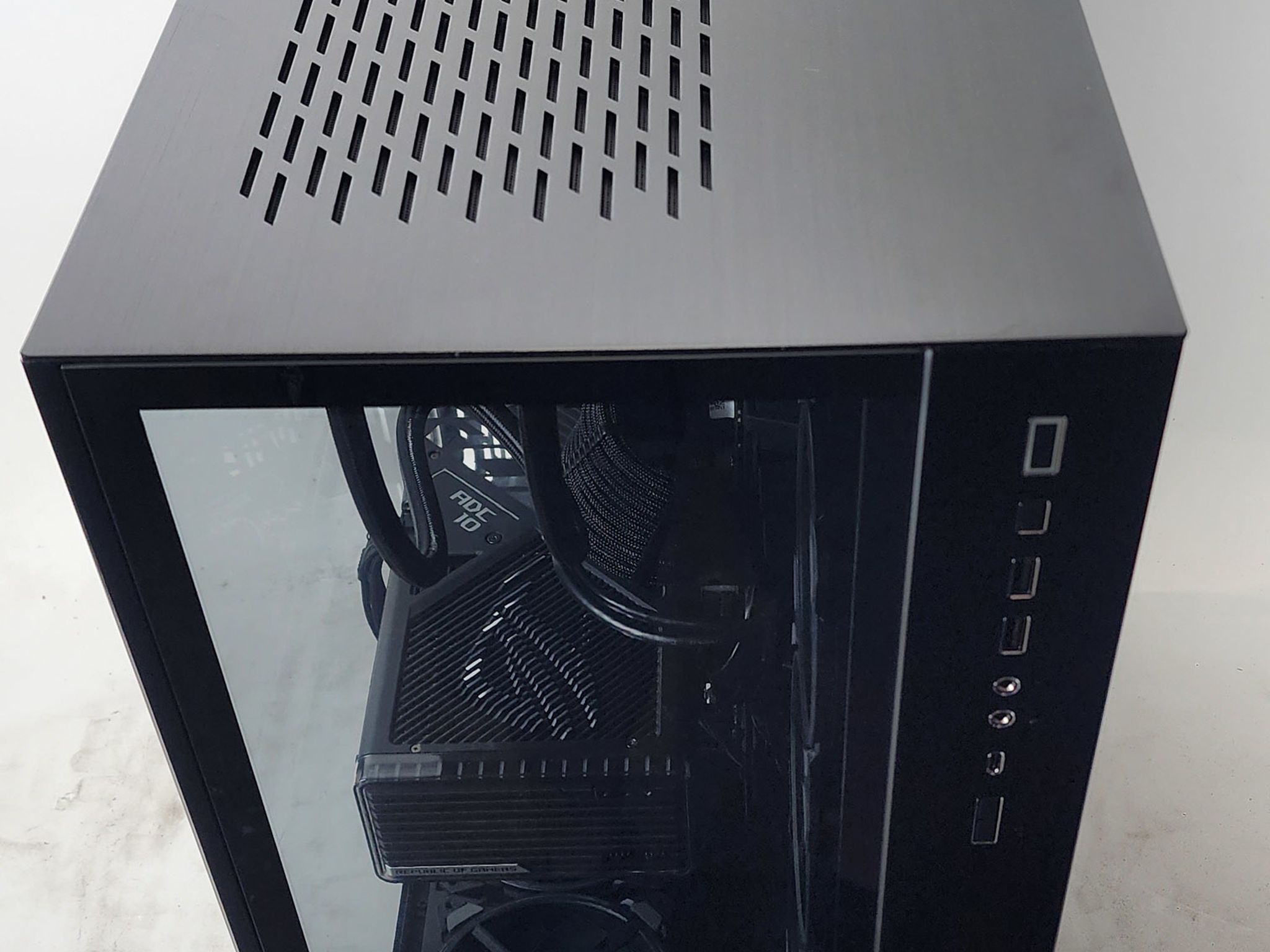 Gaming PC i9-13900KF 32GB RAM 2TB SSD RTX 4080 16GB Windows 11 Computer