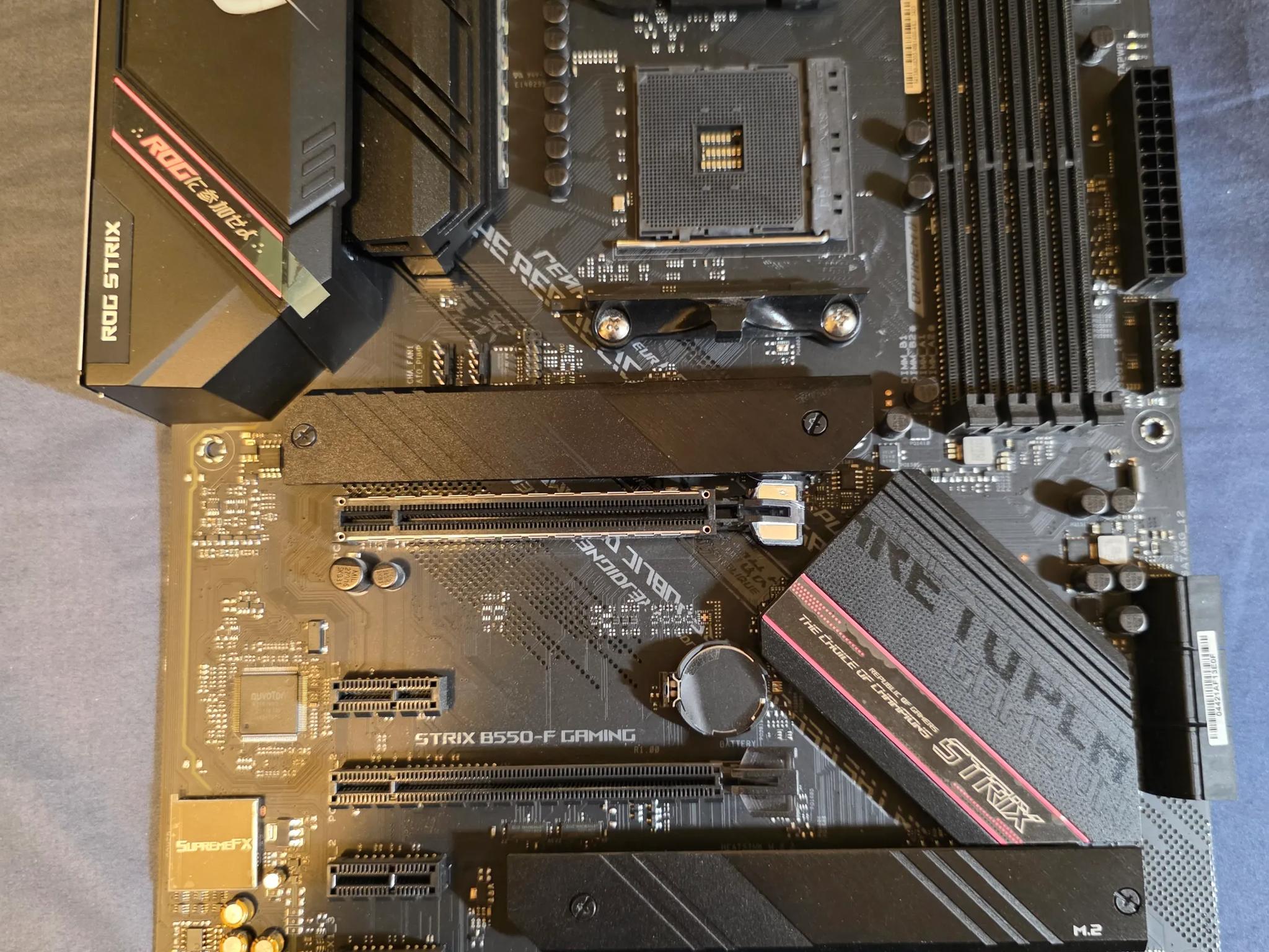 ASUS ROG STRIX B550-F GAMING Motherboard (Socket AM4) w/ TP-Link Archer TX55E WiFi 6 Card