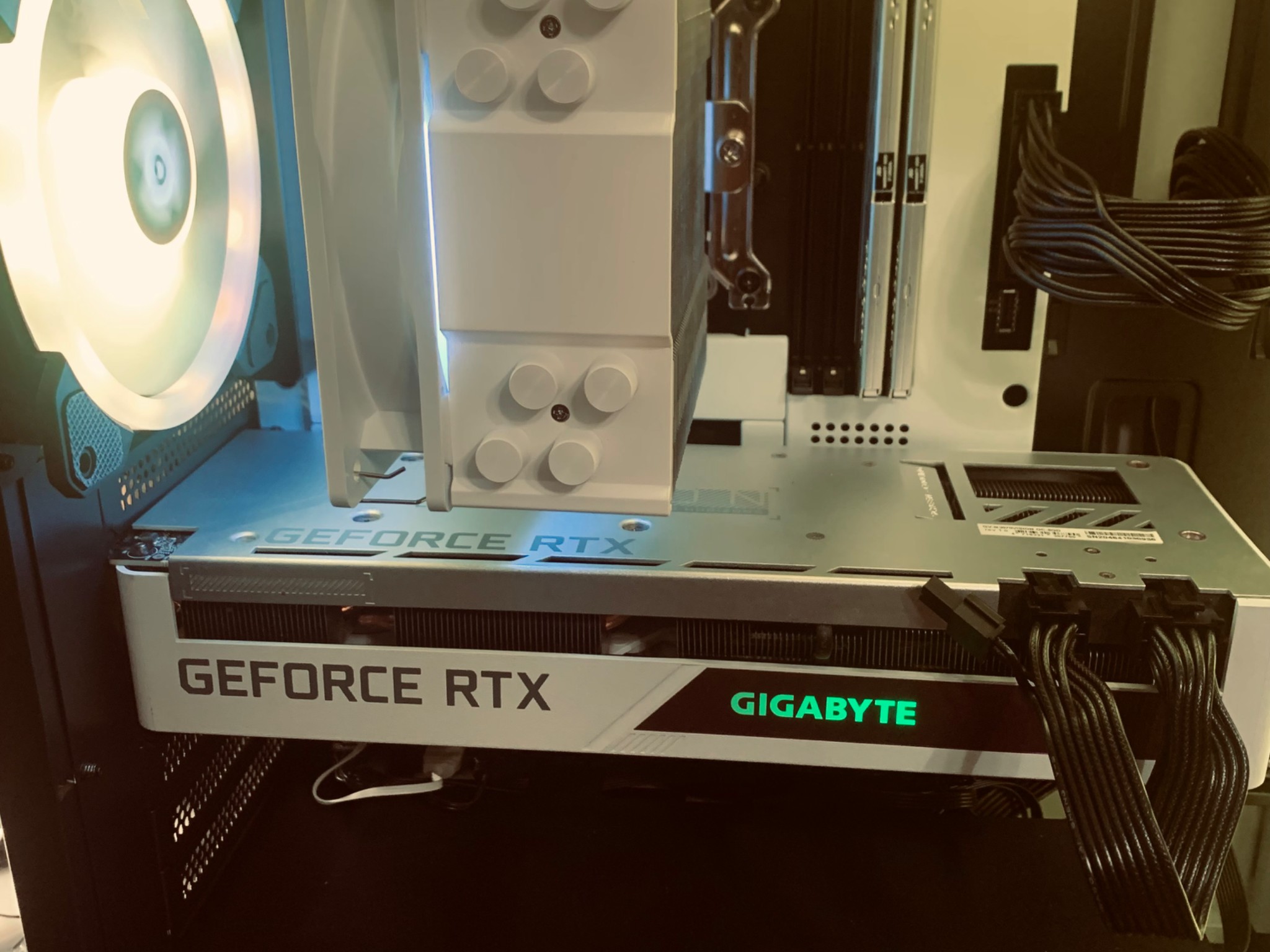 Genesis 5  - RTX 3070 + 12600kf + NZXTMB