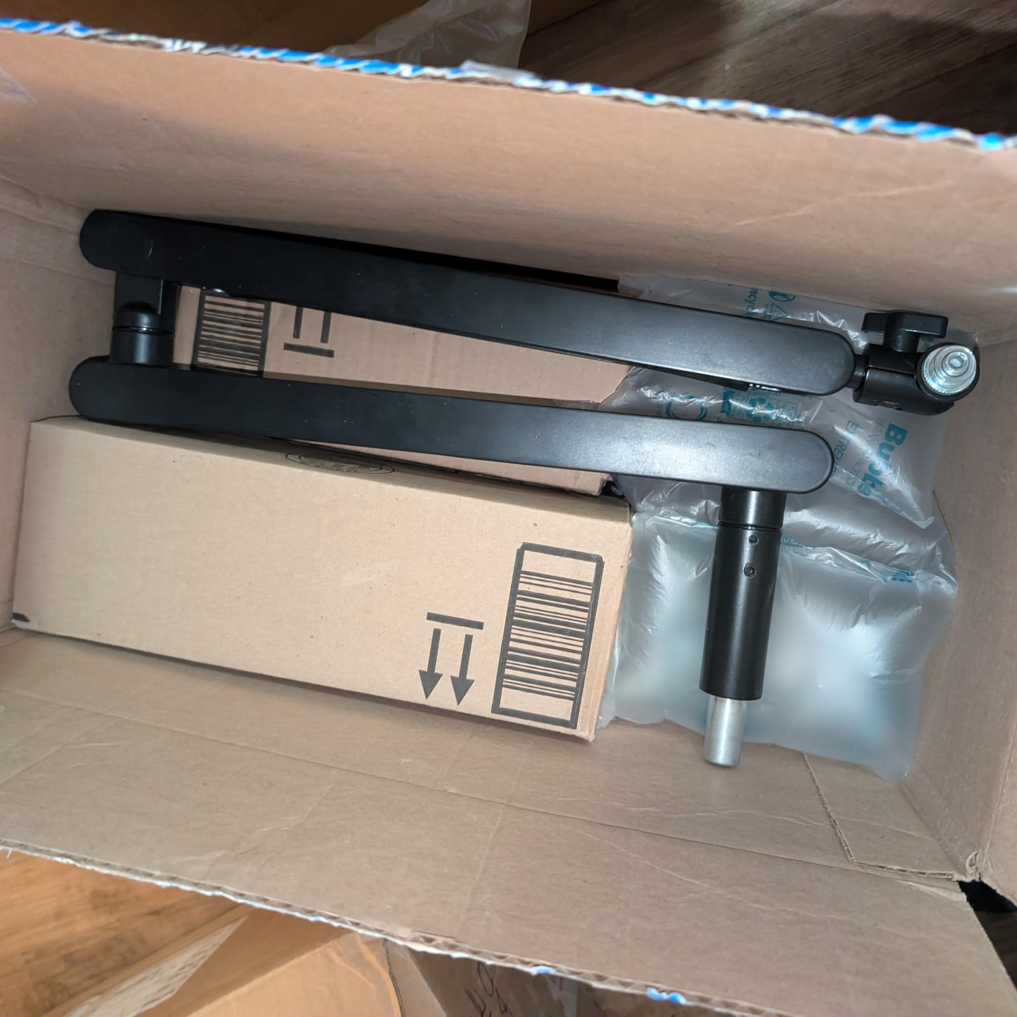 BEACN Mic, Mix Create, Mic Stand (Used bundle)