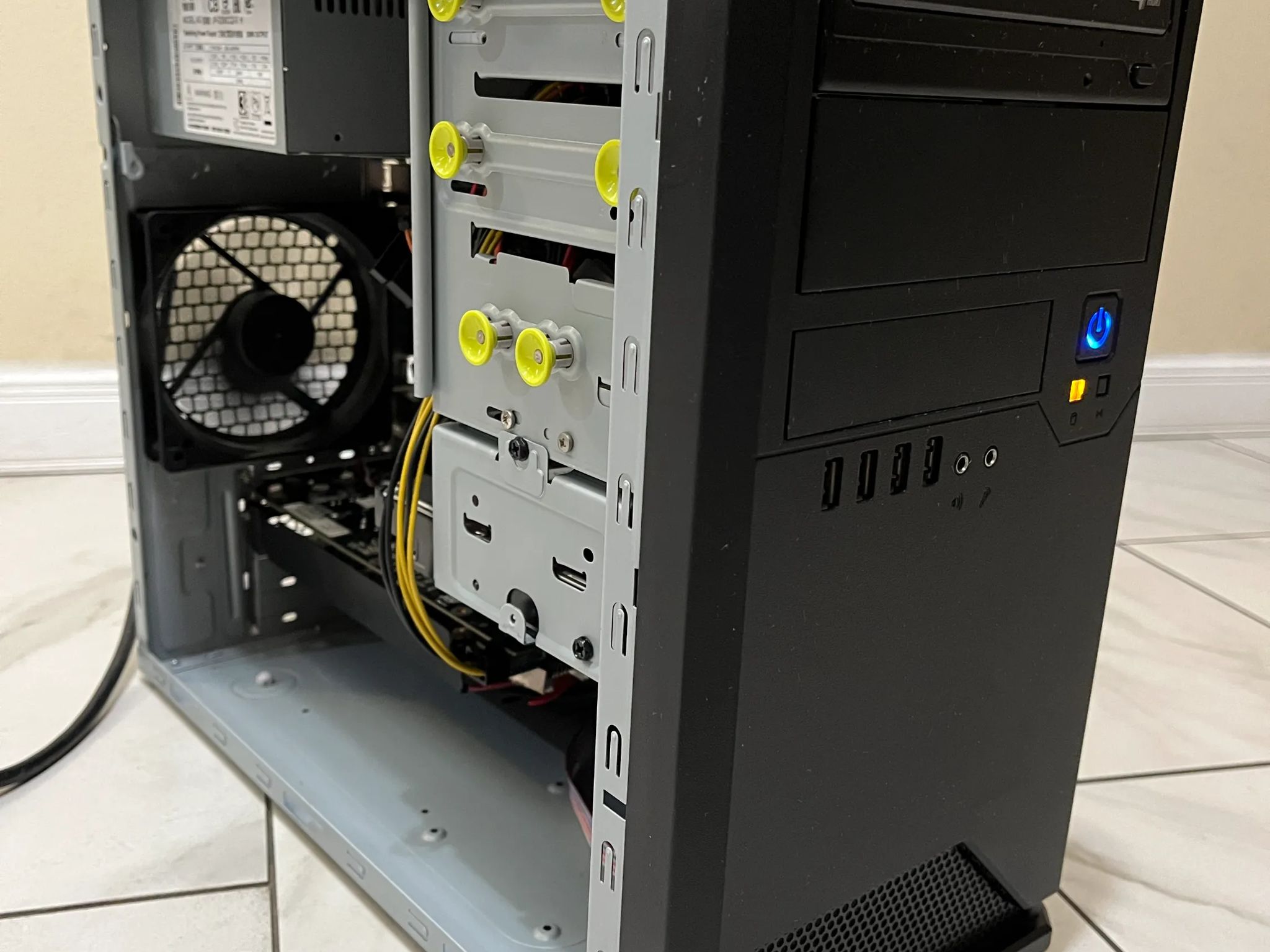 🖥️ Budget Sleeper Office Gaming PC –  Intel i5-7400, NVIDIA GTX 1060 6GB, 1TB Storage & 12GB RAM 🟢🔵