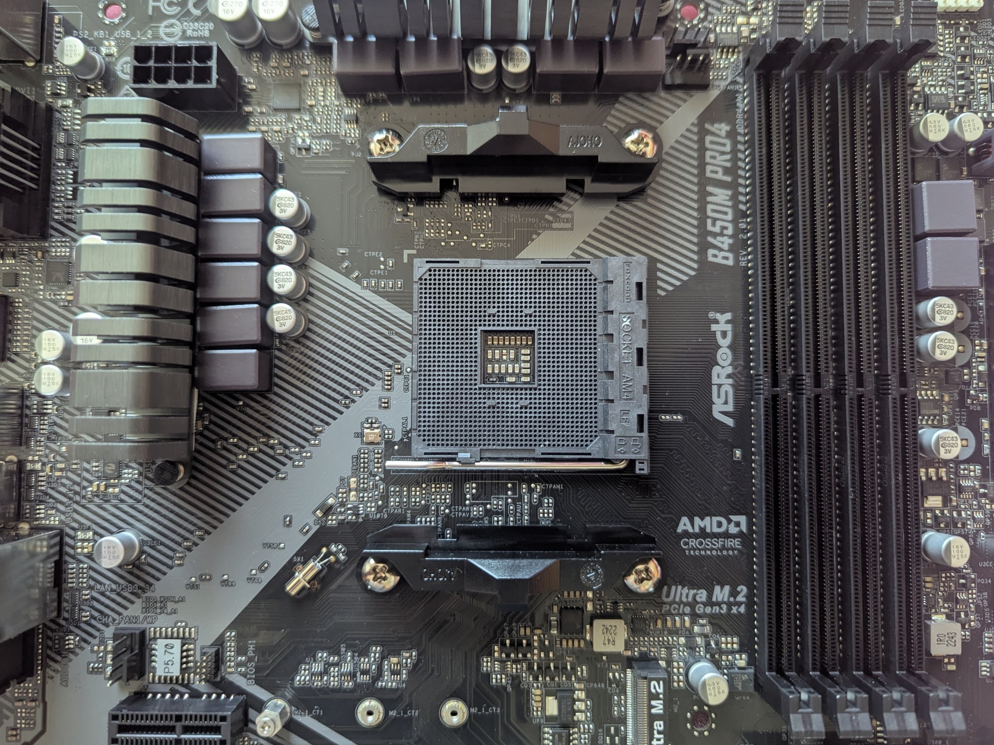 Used ASROCK B450M PRO4 R2.0 | DDR4 | USB3.2 + M.2 | Micro ATX  (Socket AM4)