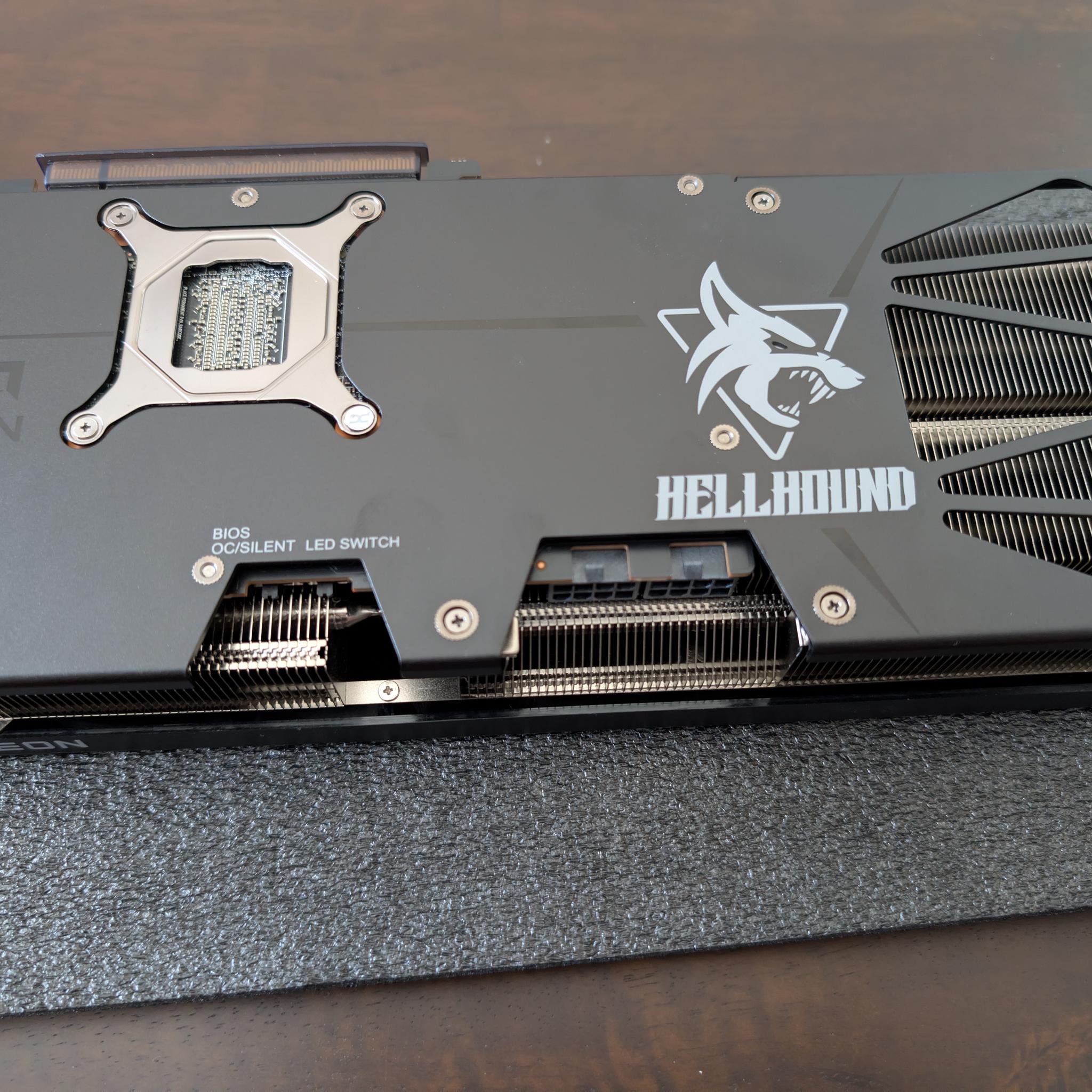 PowerColor Hellhound AMD Radeon RX 9070 XT OC 16GB