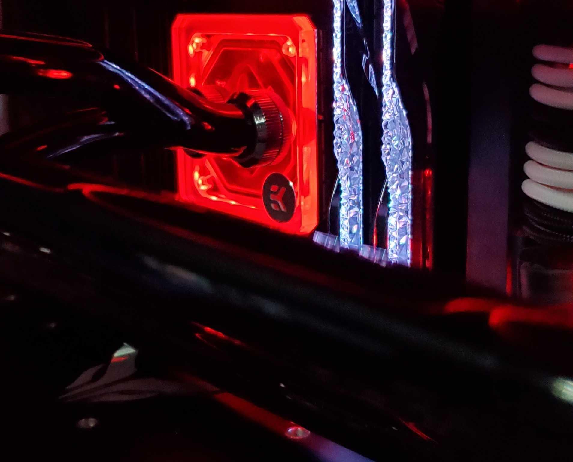 Custom Watercooled Gaming PC Build