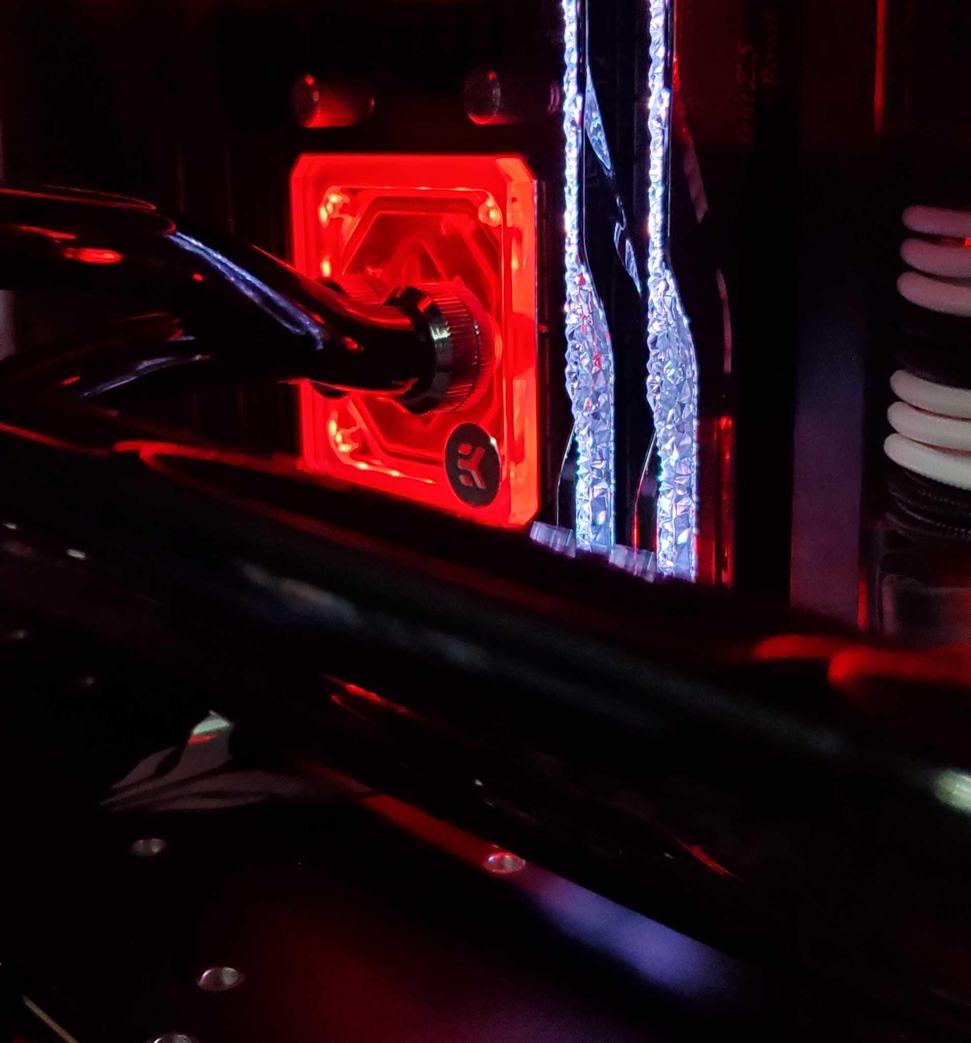 Custom Watercooled Gaming PC Build