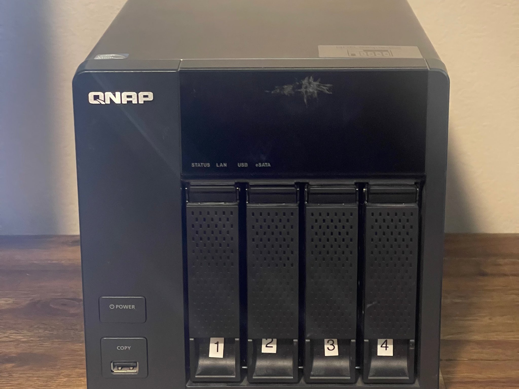 QNAP TS-469L 4TB 4x1TB NAS