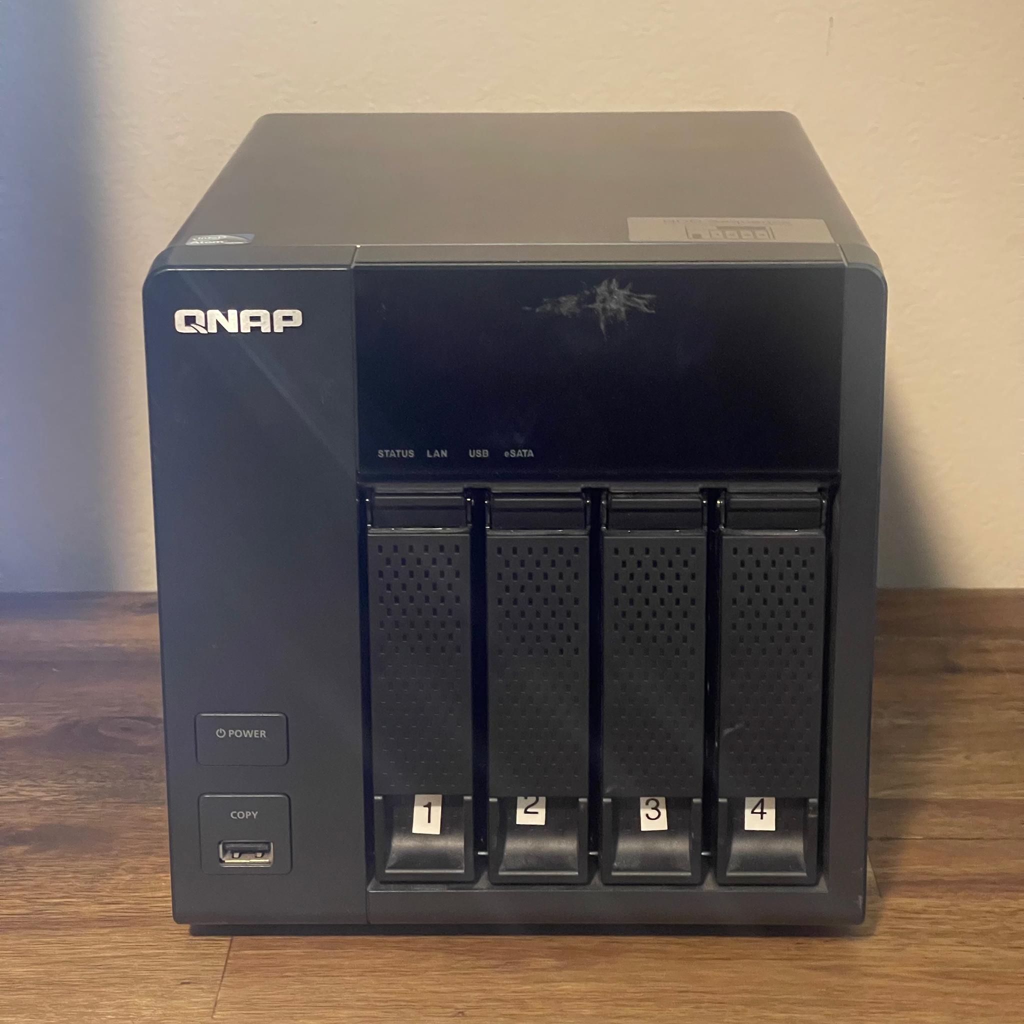 QNAP TS-469L 4TB 4x1TB NAS