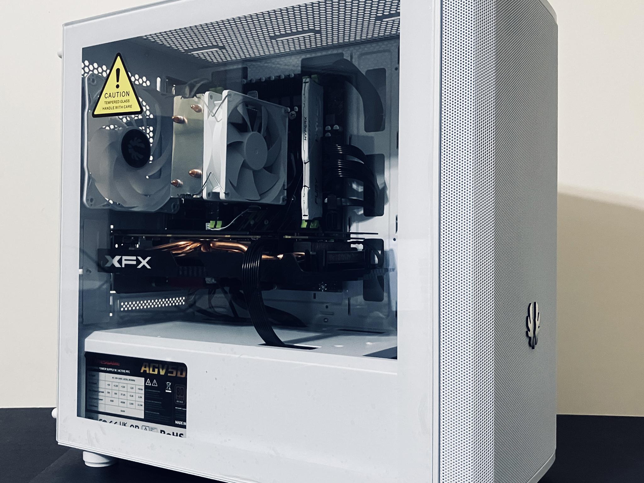 ⚡Budget White Gaming PC - Intel Xeon 8-cores ● 16GB RAM ● 512GB SSD ● AMD RX 580 8GB