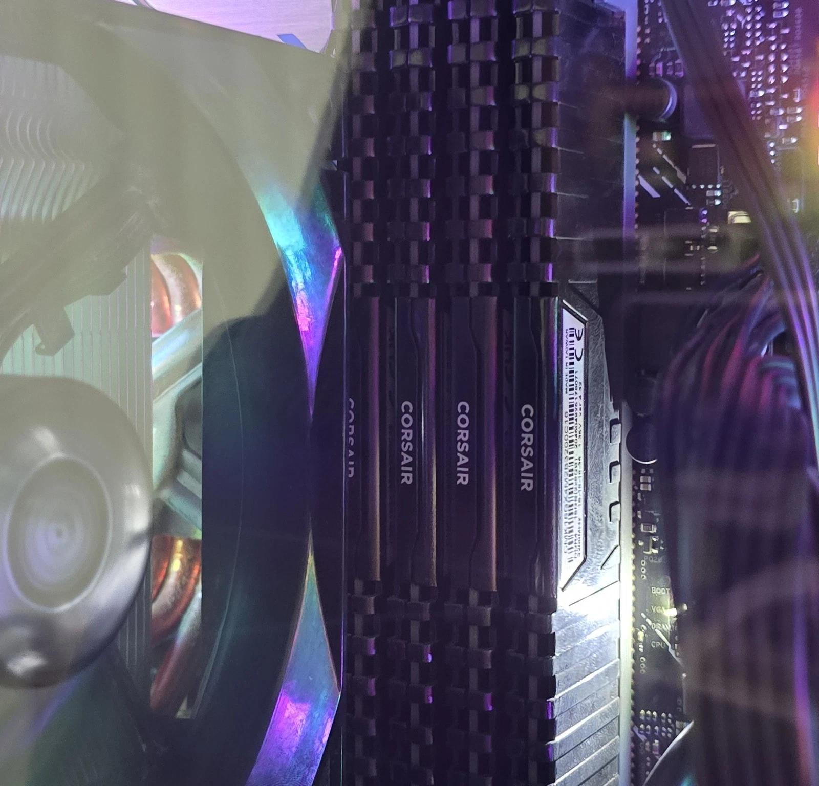 RTX 4070, i9 Gaming PC