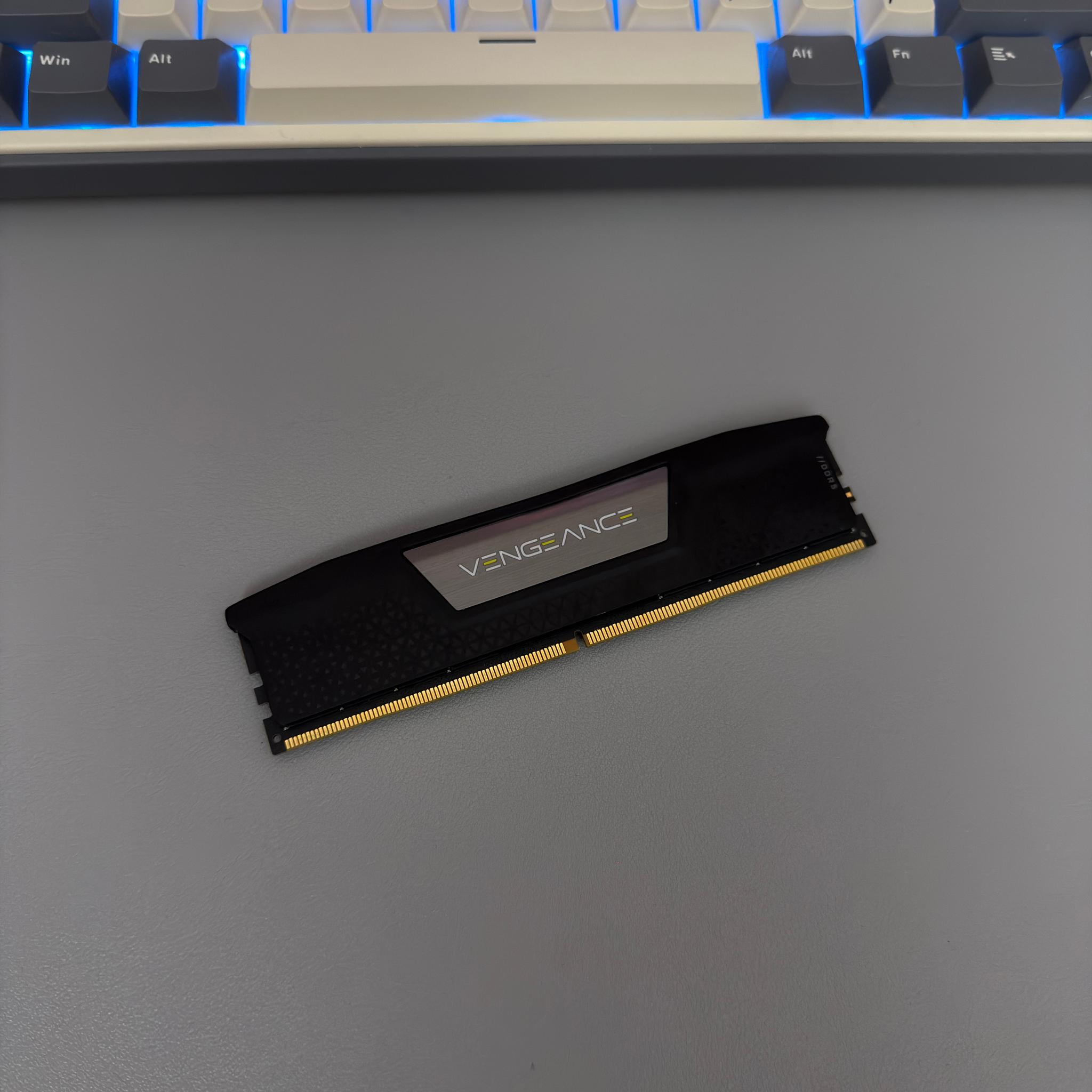 Motherboard + CPU + DDR5 RAM Combo
