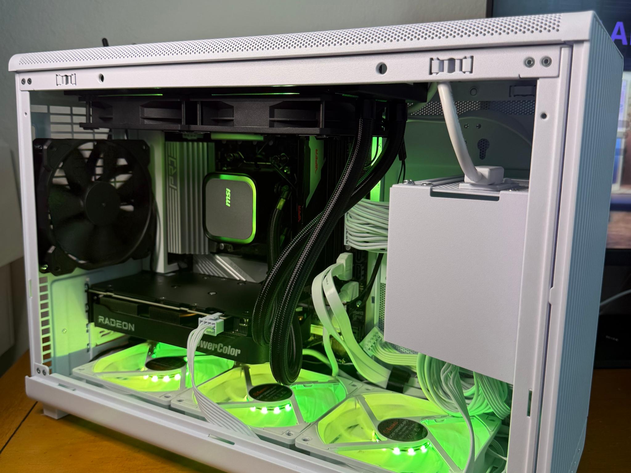 AMD Ryzen 5 9600X | Radeon RX 9060 XT 16GB | 16GB DDR5-6000 | 1TB NVMe | Liquid Cooled | WiFi 6E