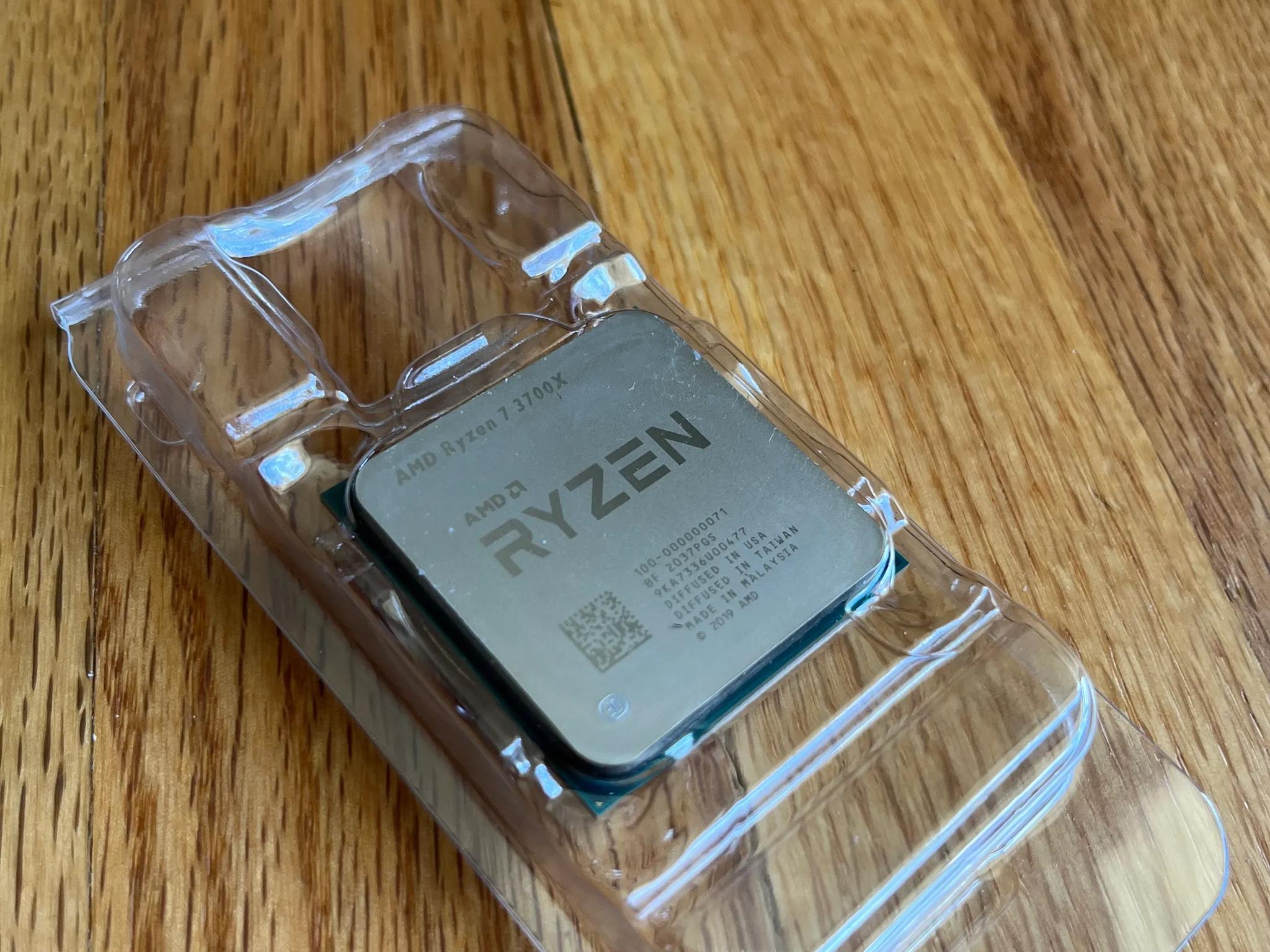 AMD Ryzen 7 3700X with Wraith Prism Cooler