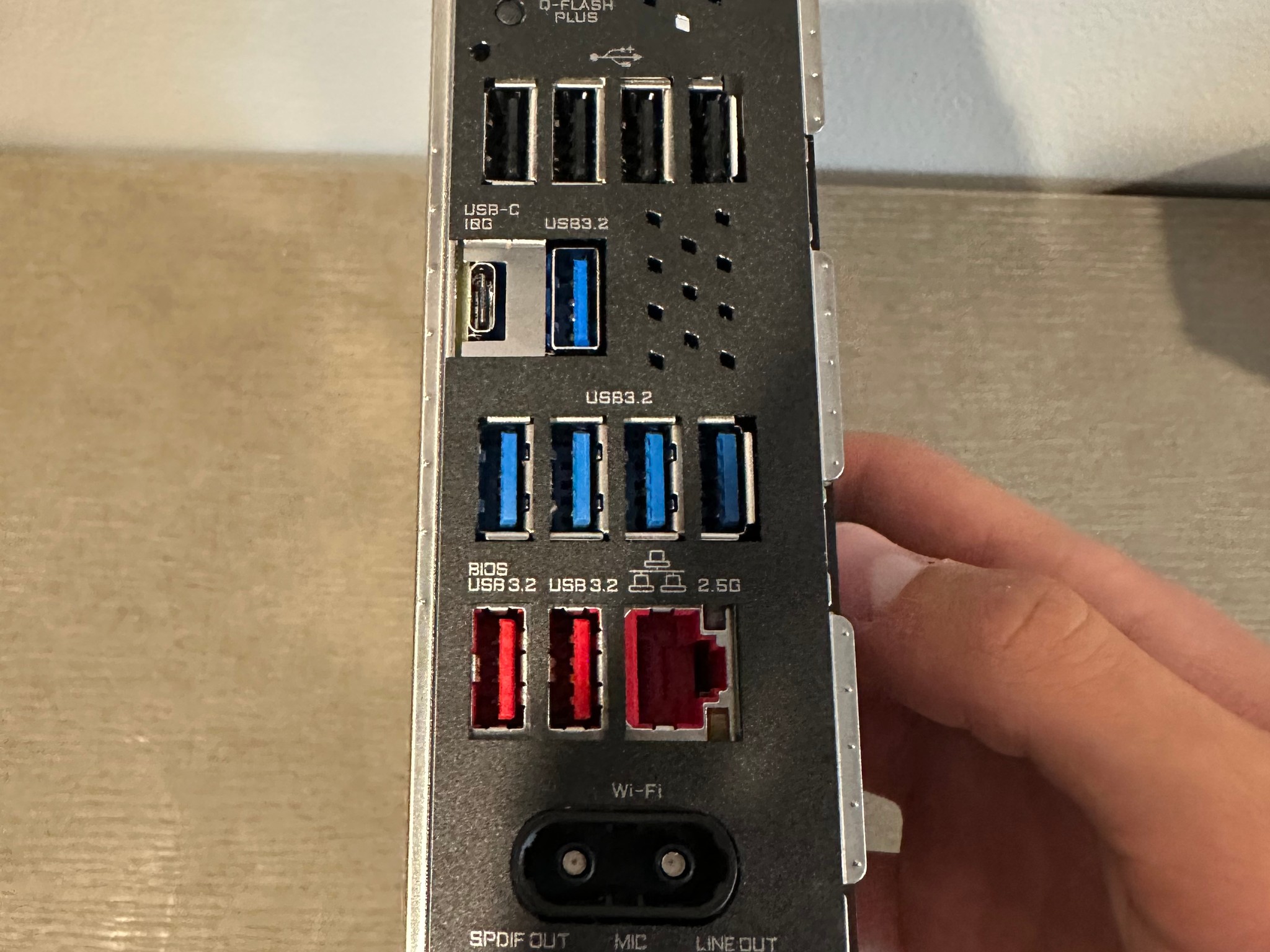 Gigabyte B850 Aorus Elite Wifi7