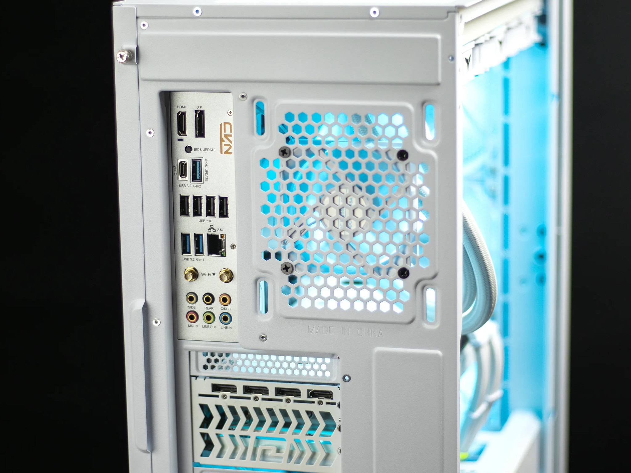 [CLEARANCE SALE] Toptier AMD “GhostCorpo” RX 7900XTX Ryzen 7 8700F 32GB Windows 11 Pro 2TB Gaming PC
