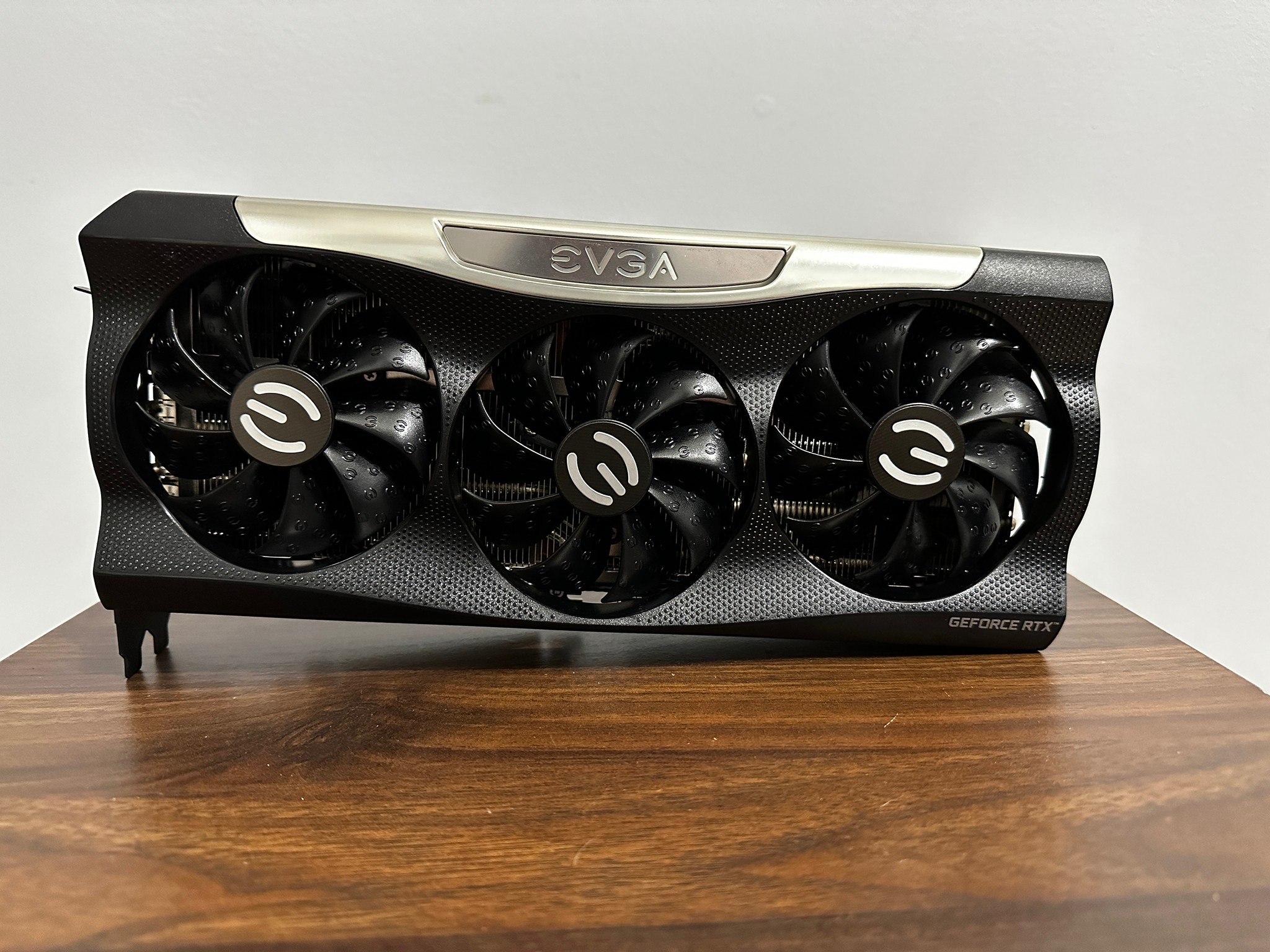EVGA GeForce RTX 3080 FTW3 Ultra Gaming, 10G-P5-3897-KL, 10GB GDDR6 *READ*