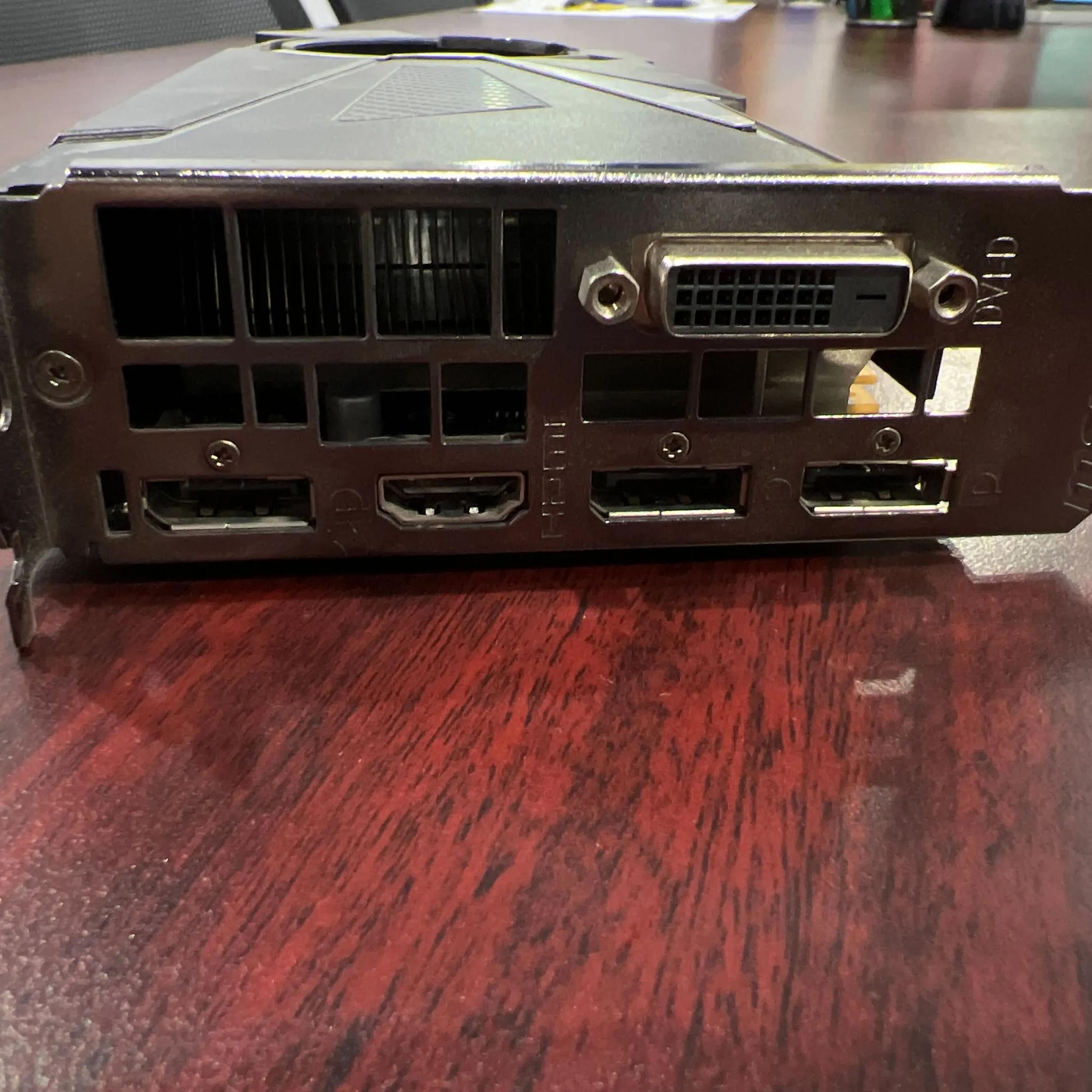 MSI GeForce GTX 1070 - AERO