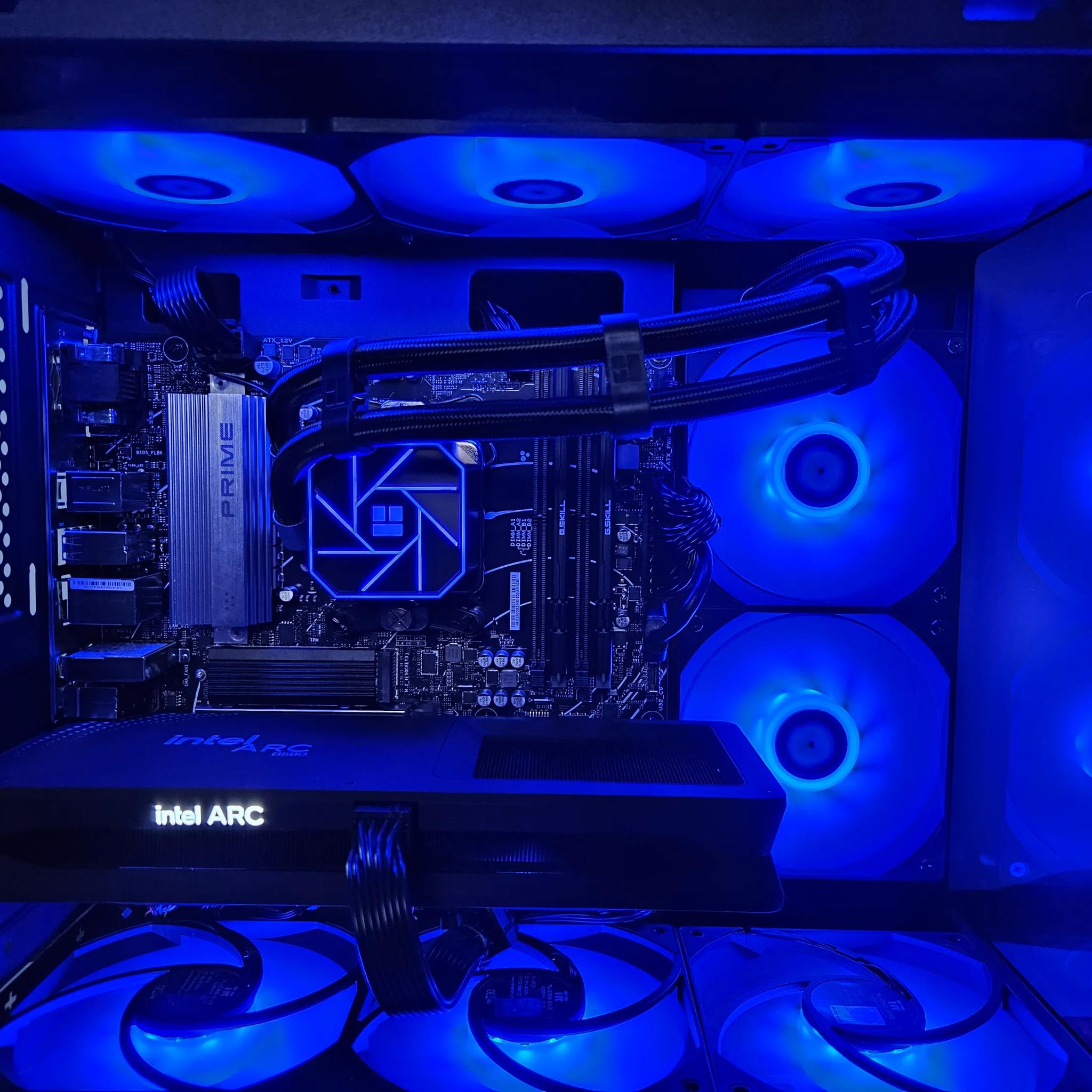 Limited time 2TB SSD UPGRADE! Liquid cooled Ryzen 5 / 32GB DDR5 / 2TB SSD / Intel ARC B580 12GB