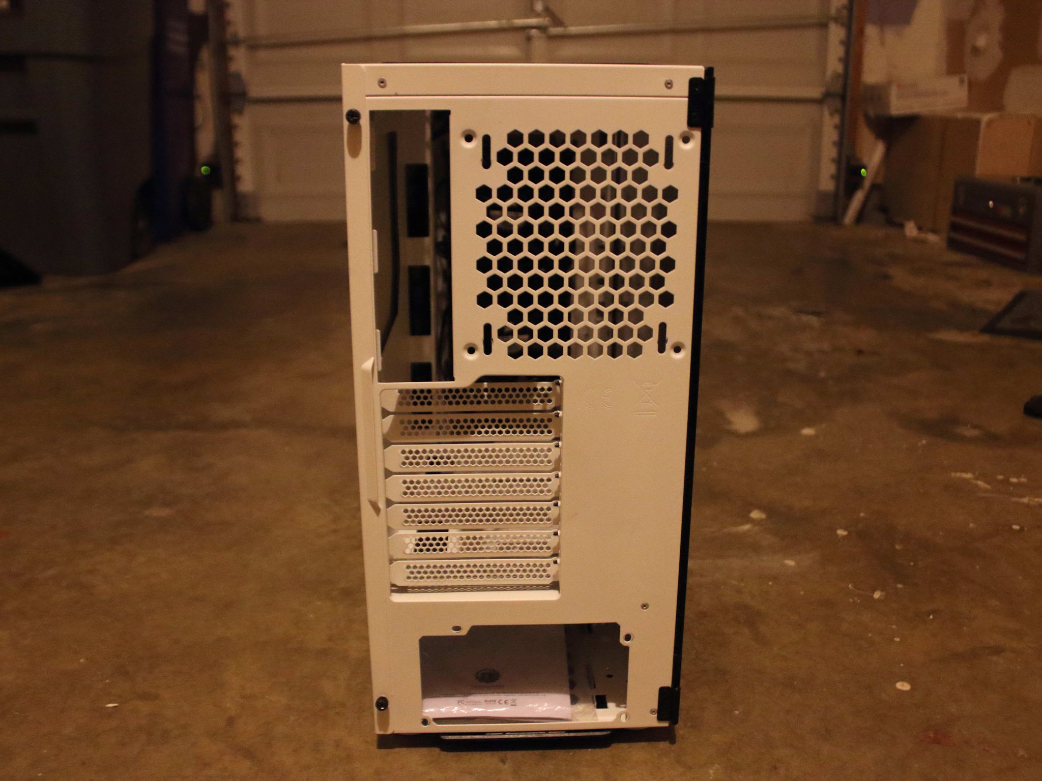 Thermaltake H200 Tempered Glass Snow Edition RGB Mid Tower PC Case