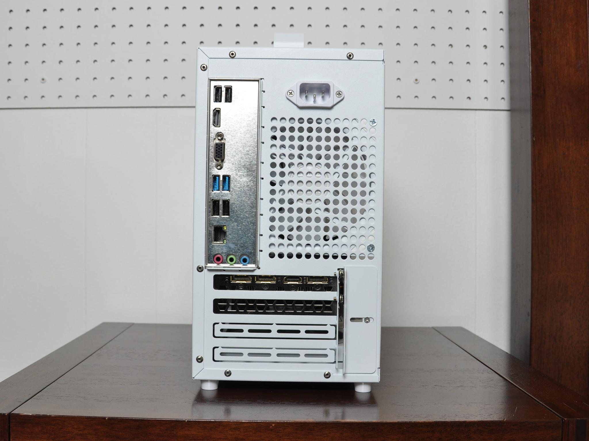 MINI WHITE PC | RTX 2060 OC | AMD RYZEN 5 5500 | 16GB RAM | 1TB GEN 4 SSD | FREE WIFI 6 | $590