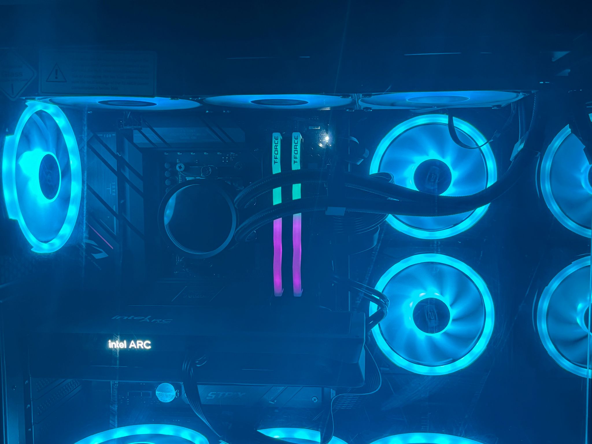 Entry AM5 1080p & 1440p Gaming PC | LE Arc B580 12 GB | Ryzen 5 7600x | 100% Set Up & Ready to Play