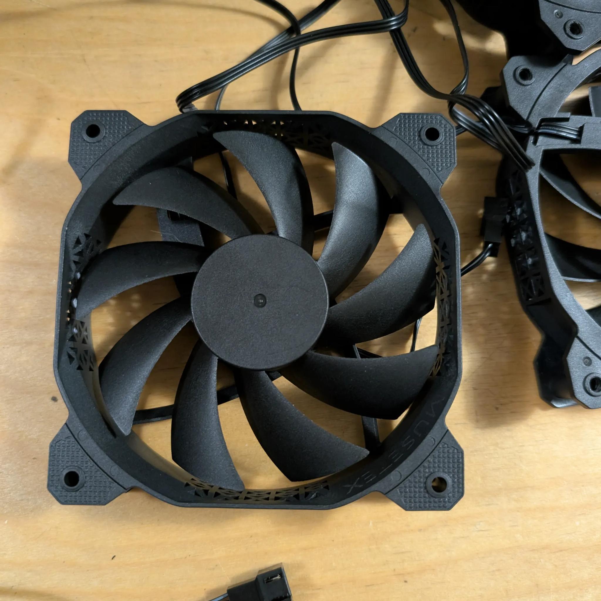 3x Musetex Black 120mm case fans